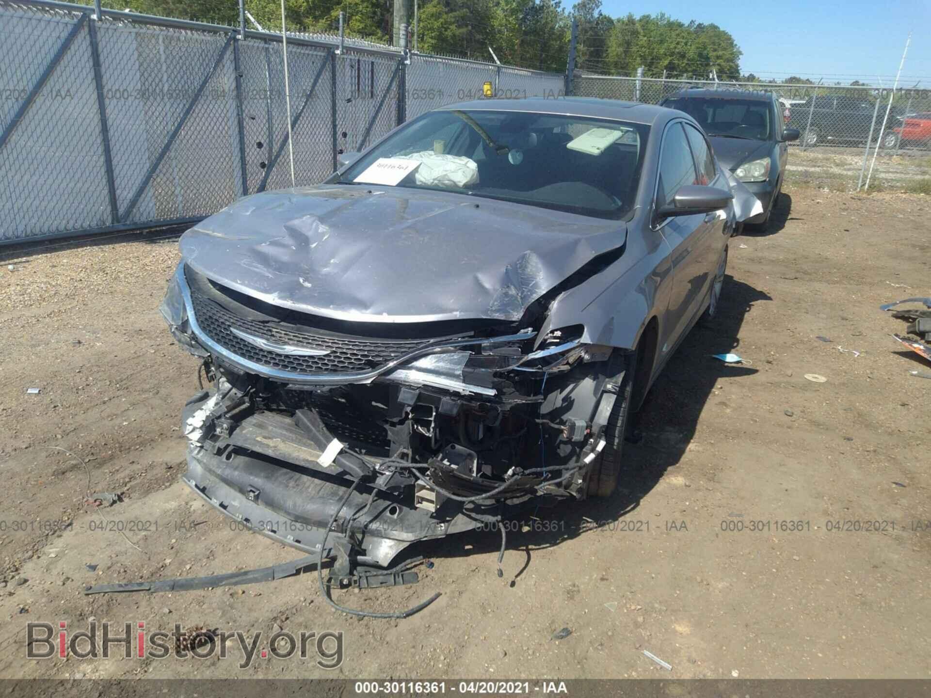 2015 CHRYSLER 200 - VIN: 1C3CCCAB0FN687163 - Фото 2