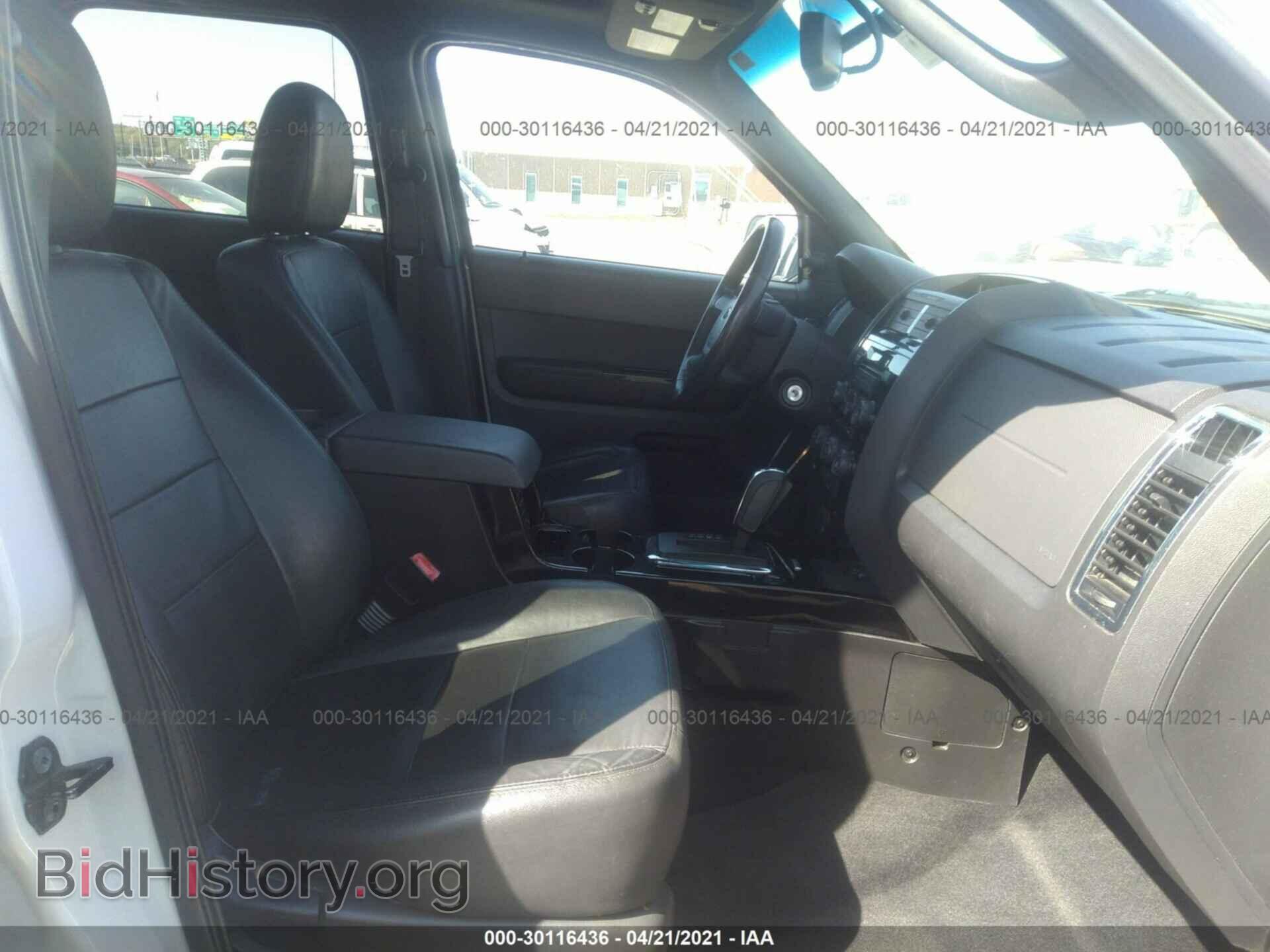 2011 FORD ESCAPE - VIN: 1FMCU0EGXBKB97592 - Фото 5
