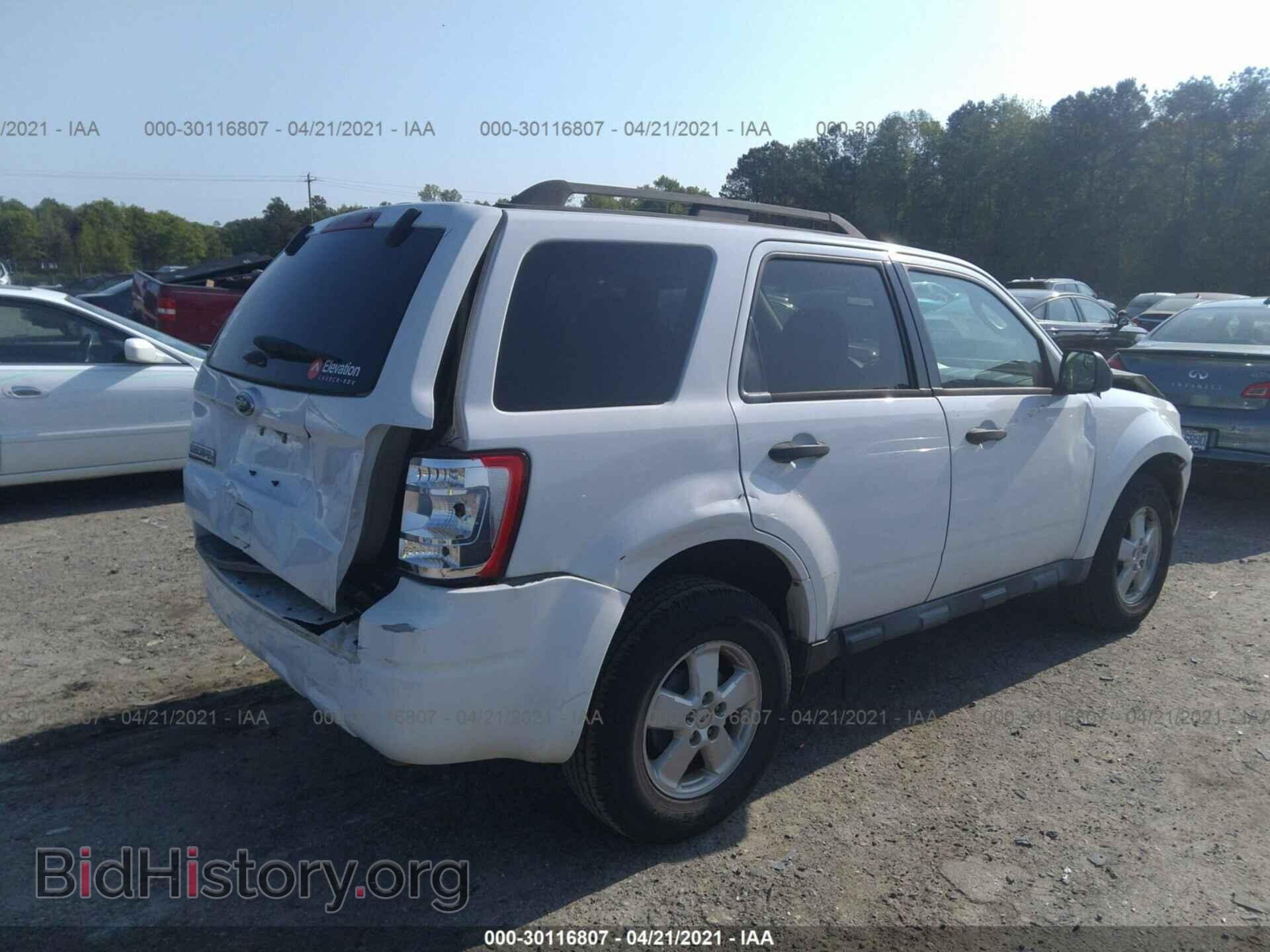 2011 FORD ESCAPE - VIN: 1FMCU0D79BKB36591 - Фото 4