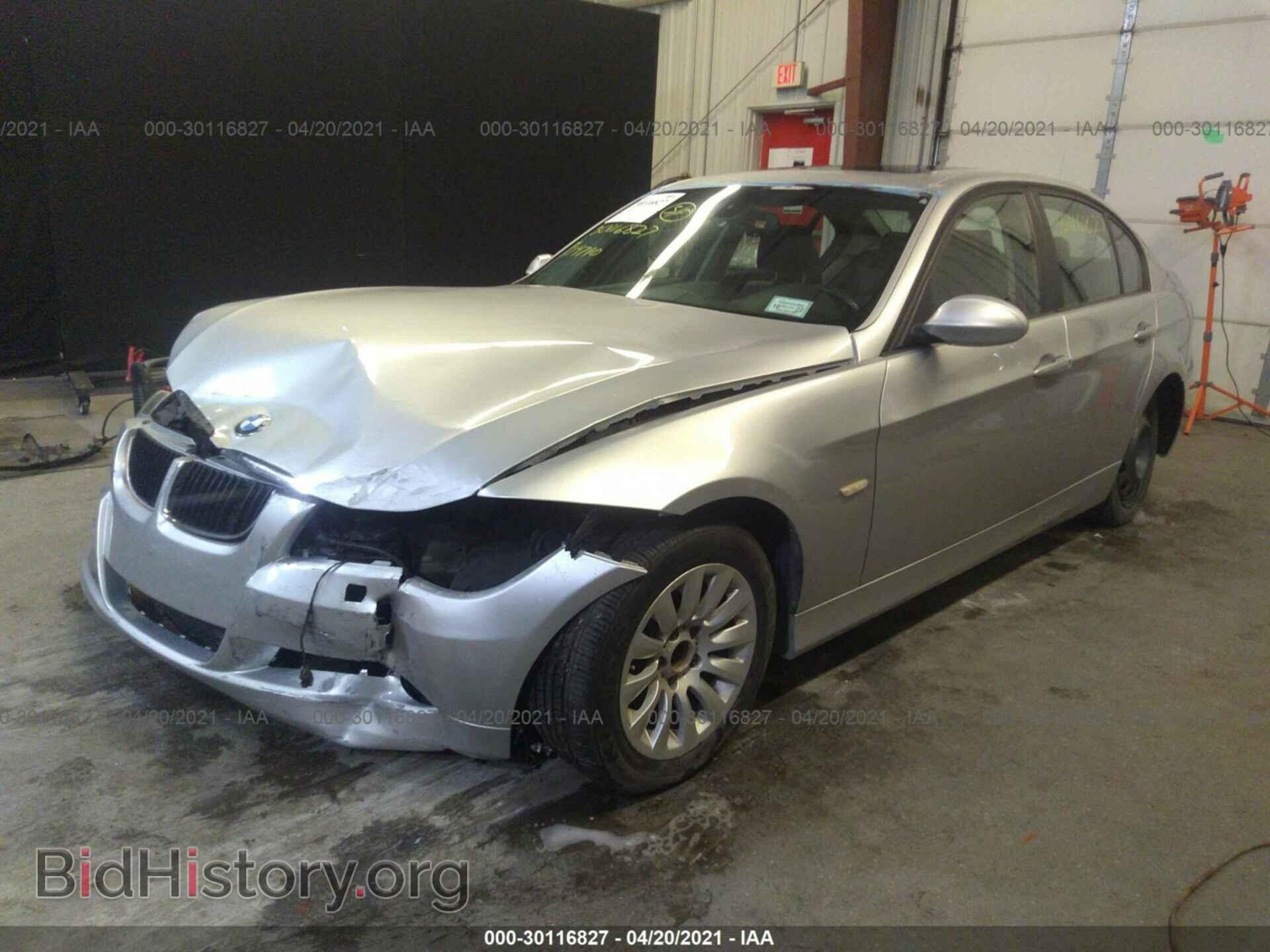 2006 BMW 3 SERIES - VIN: WBAVB13556KX69813 - Фото 2