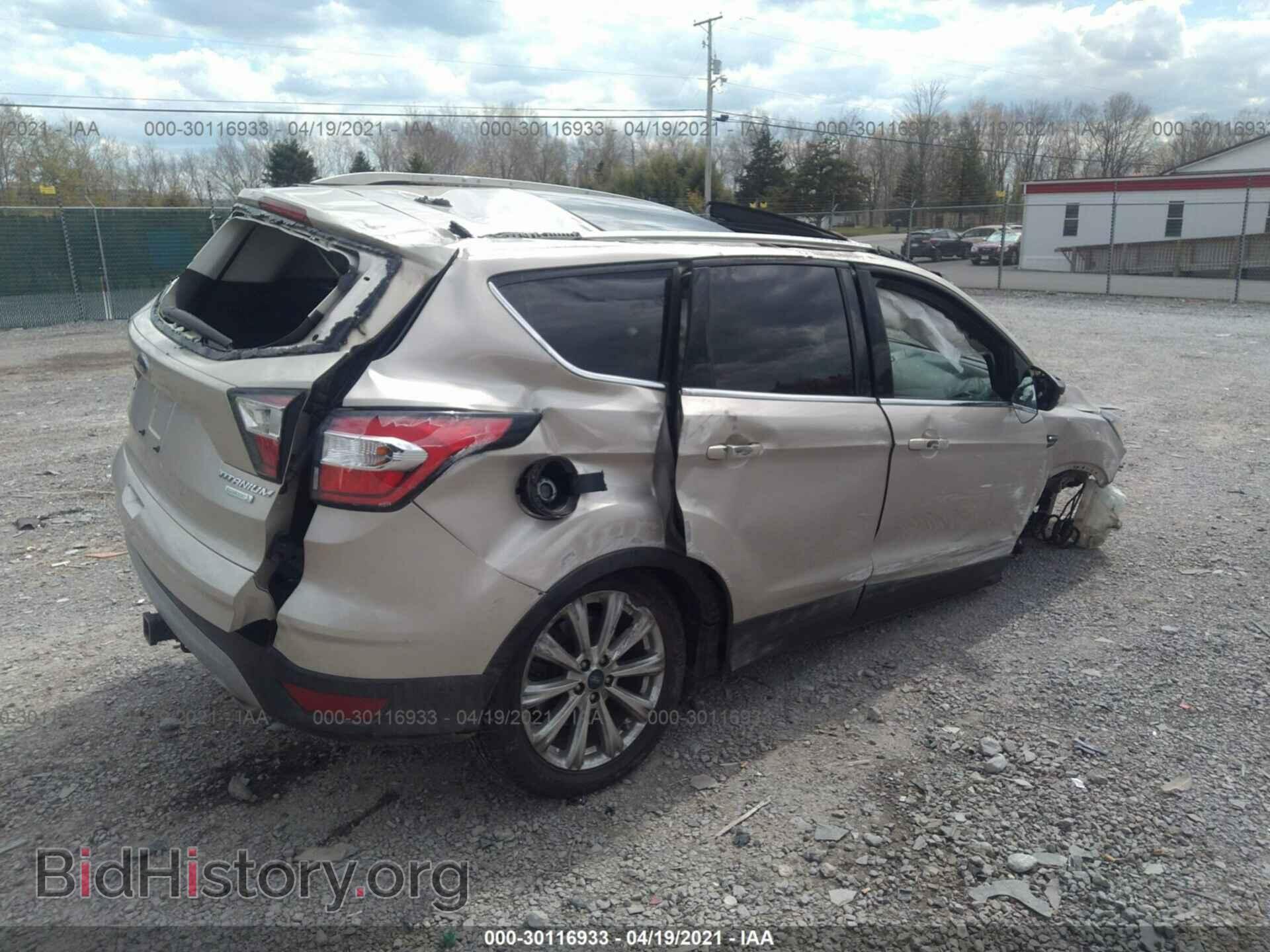 2017 FORD ESCAPE - VIN: 1FMCU0J99HUD72323 - Photo 4