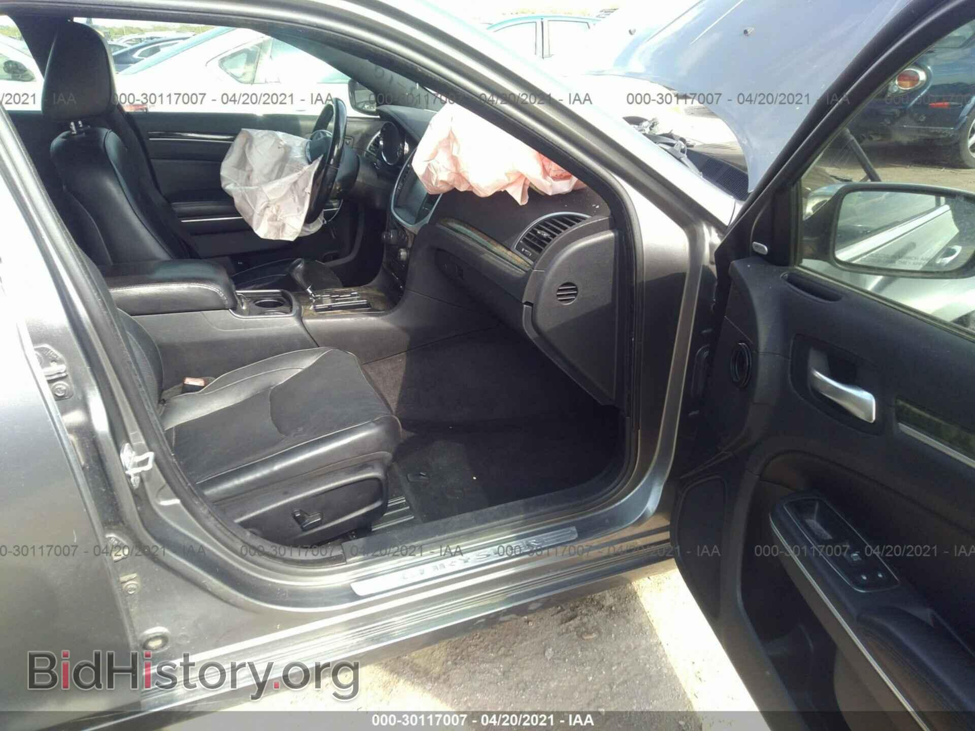 2011 CHRYSLER 300 - VIN: 2C3CA6CT4BH580746 - Фото 5