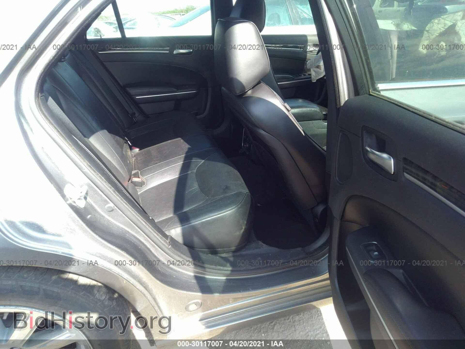 2011 CHRYSLER 300 - VIN: 2C3CA6CT4BH580746 - Фото 8