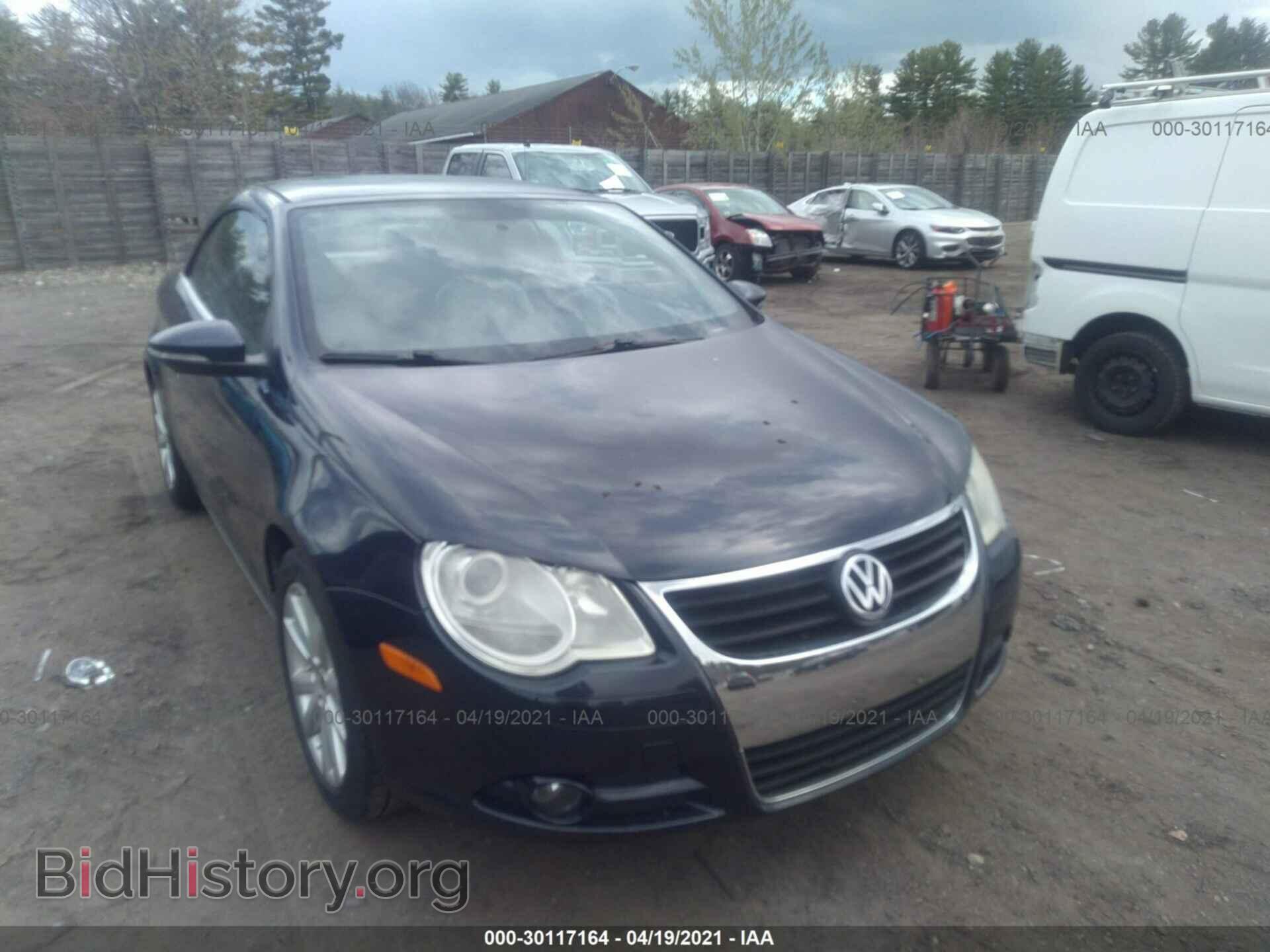 2009 VOLKSWAGEN EOS - VIN: WVWAA71FX9V021497 - Фото 6