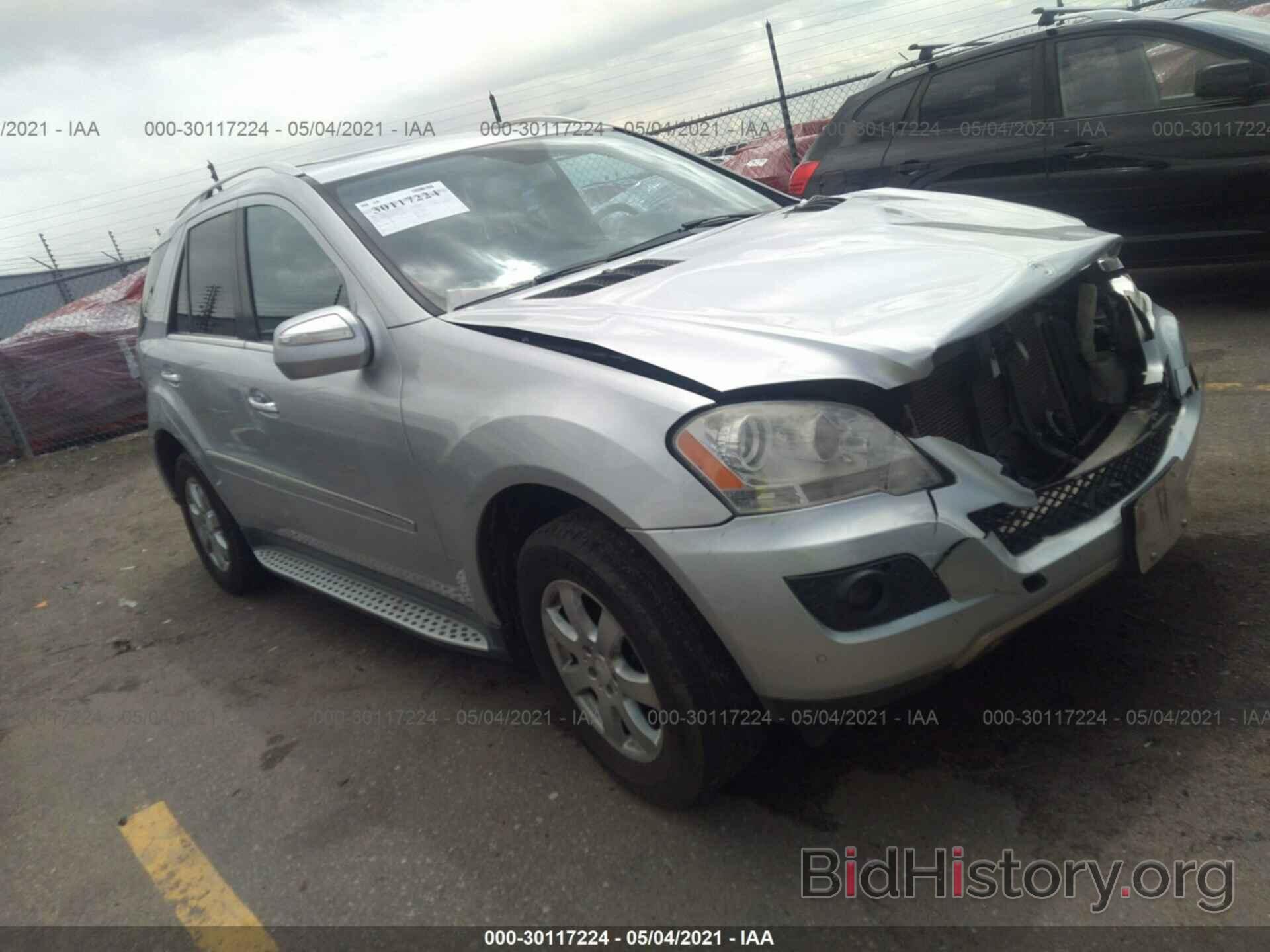 Photo 4JGBB5GB7AA559396 - MERCEDES-BENZ M-CLASS 2010