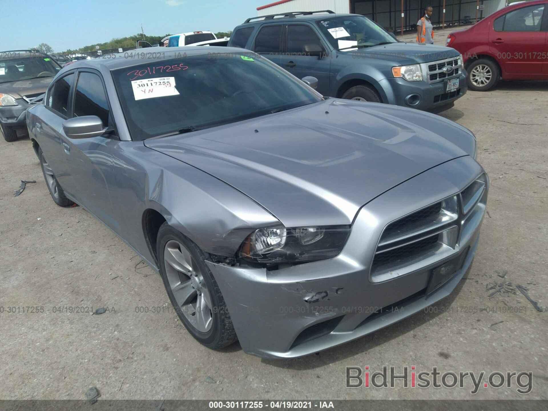 Photo 2C3CDXBG8EH186592 - DODGE CHARGER 2014