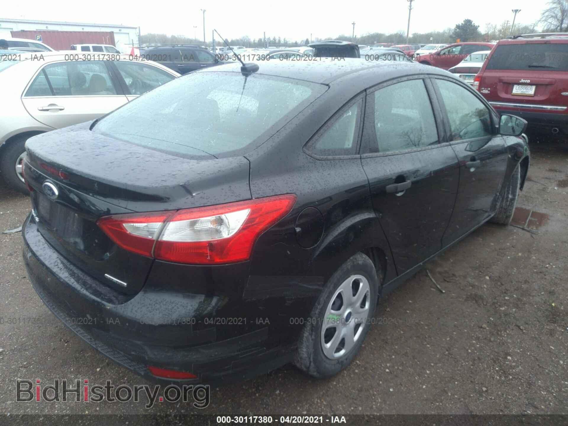 2013 FORD FOCUS - VIN: 1FADP3E28DL151848 - Фото 4