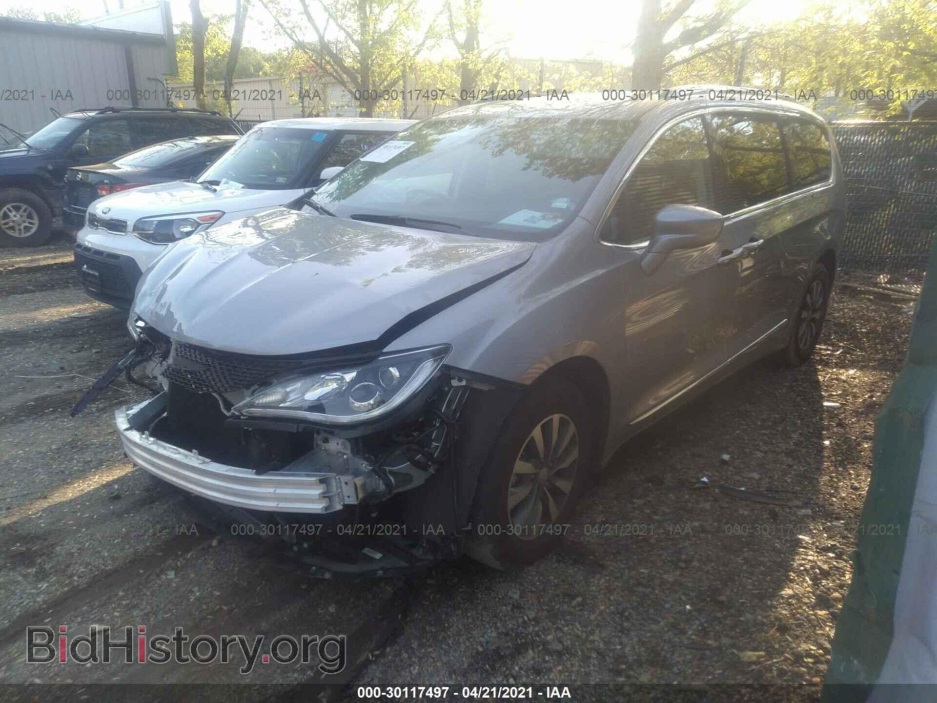 2020 CHRYSLER PACIFICA - VIN: 2C4RC1EG4LR203493 - Фото 2