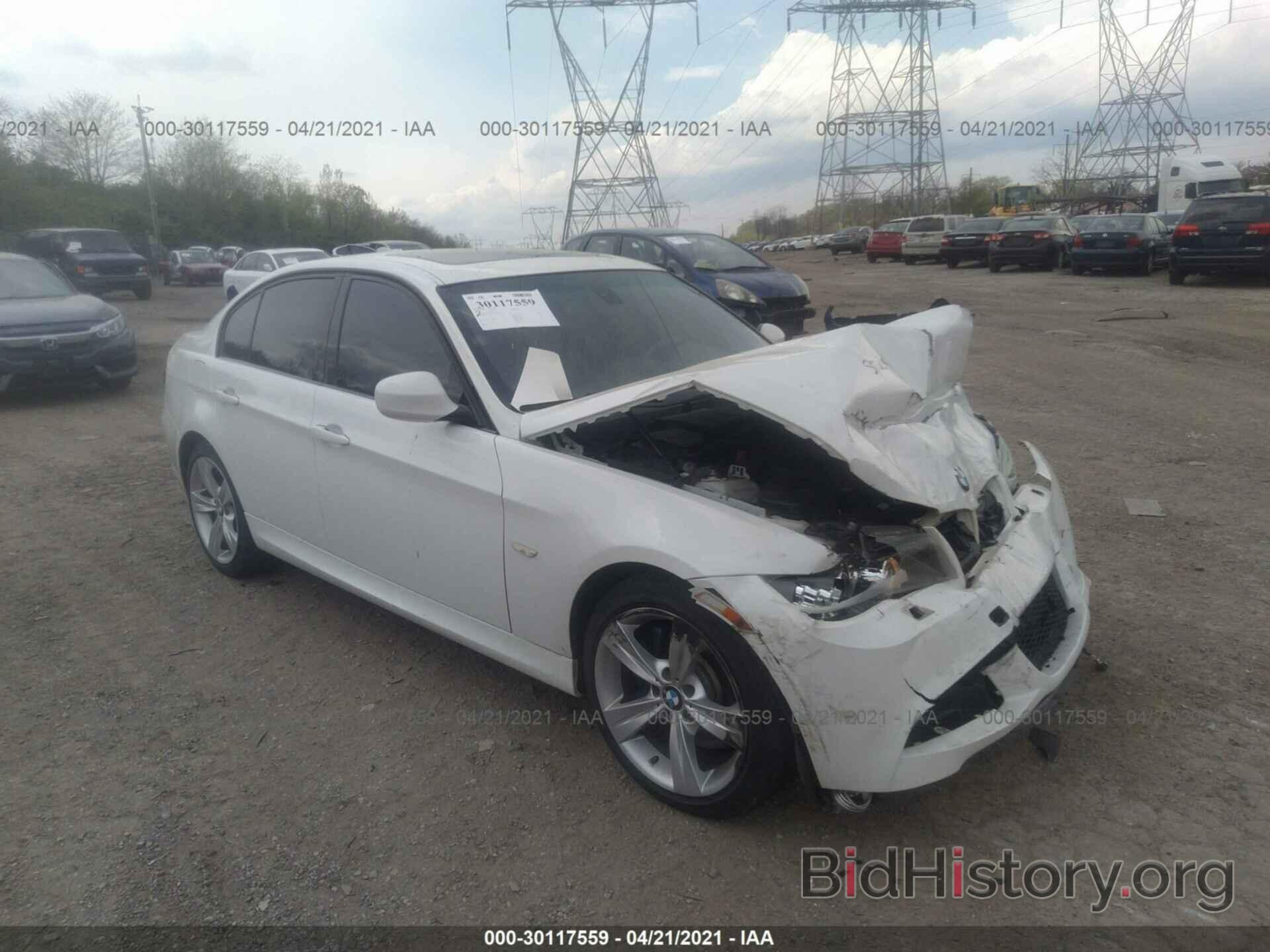 Photo WBAPL5C58BA921676 - BMW 3 SERIES 2011