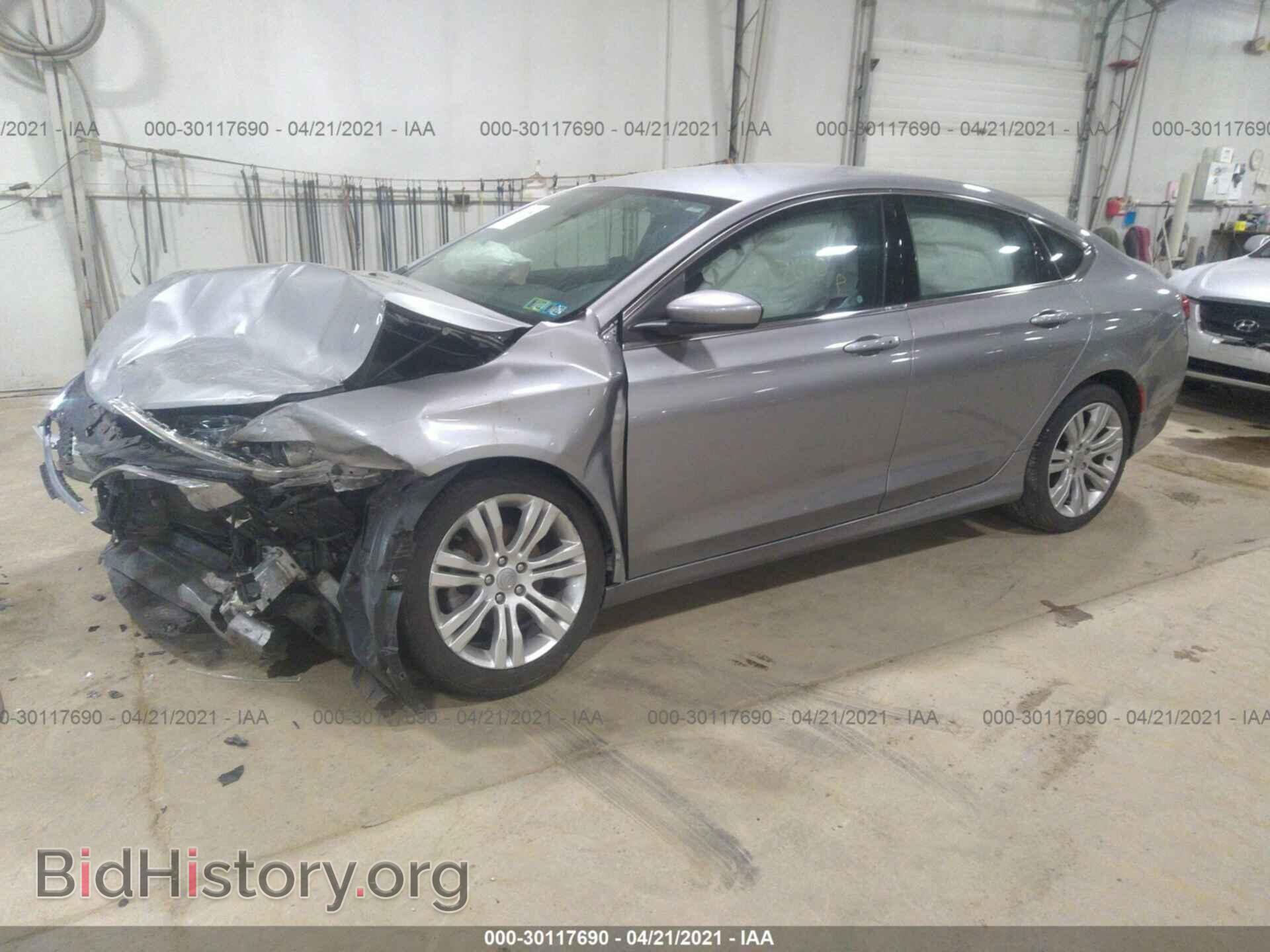 2015 CHRYSLER 200 - VIN: 1C3CCCABXFN535455 - Фото 2