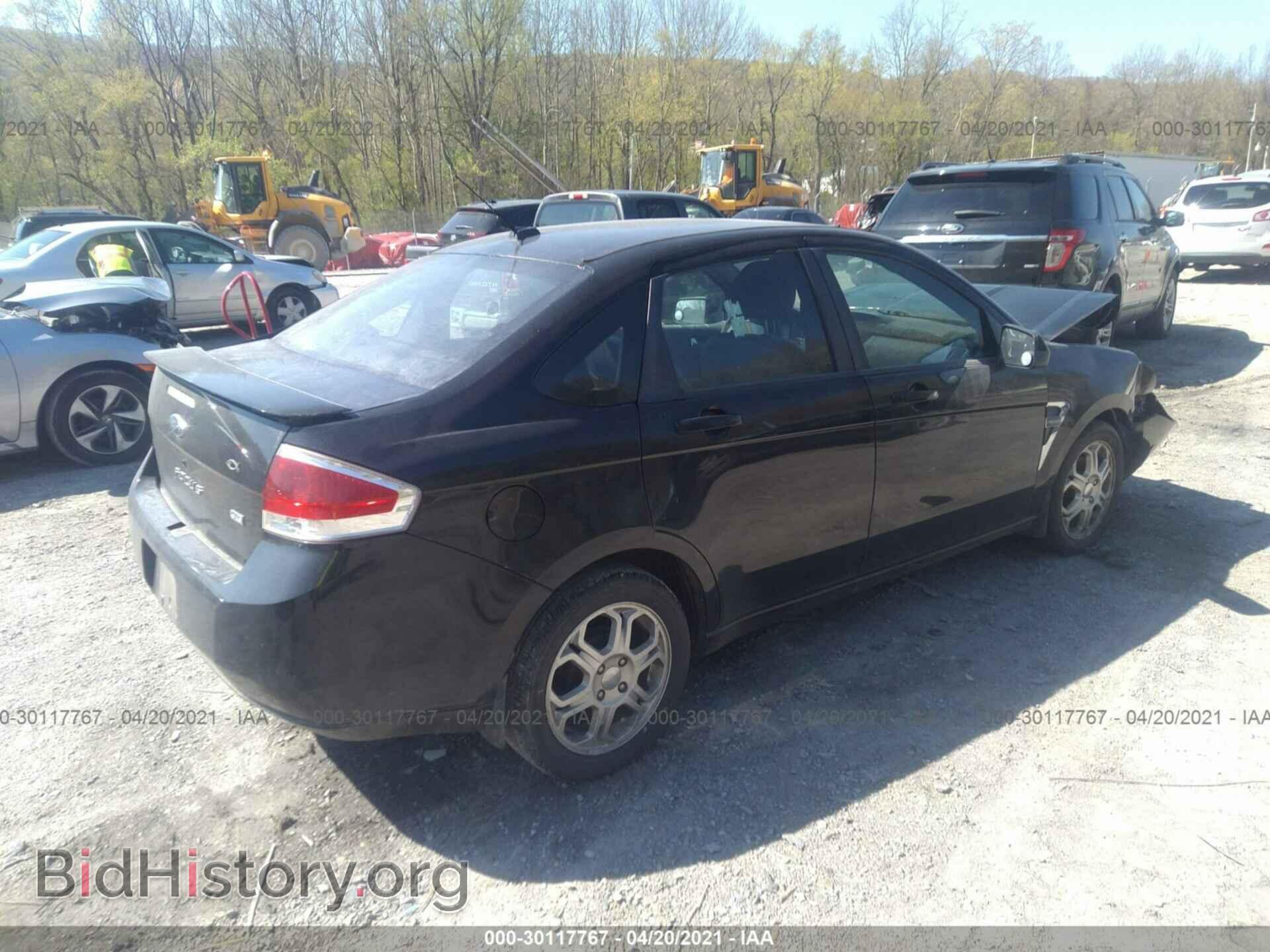 2008 FORD FOCUS - VIN: 1FAHP35N28W190838 - Фото 4