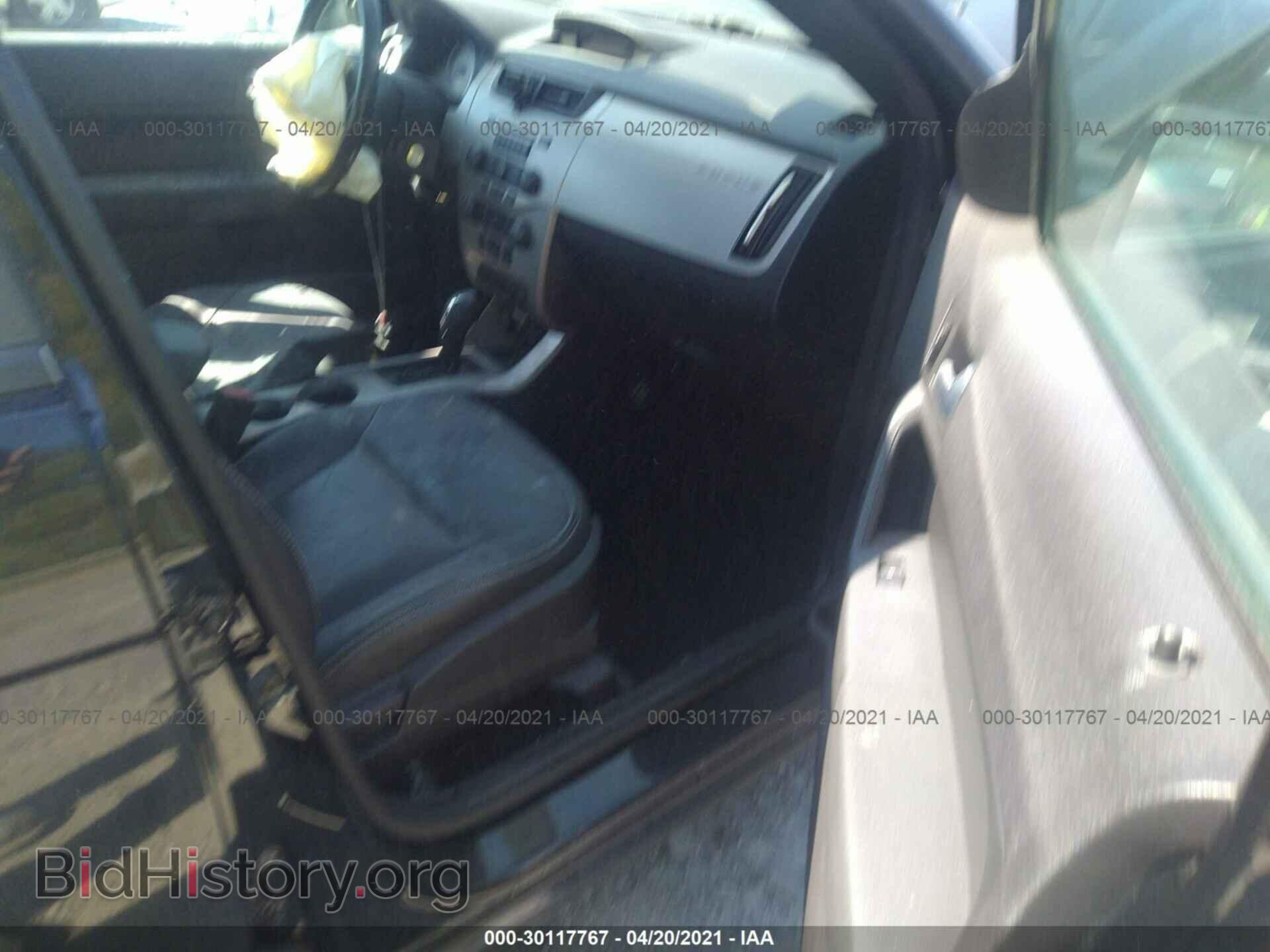 2008 FORD FOCUS - VIN: 1FAHP35N28W190838 - Фото 5