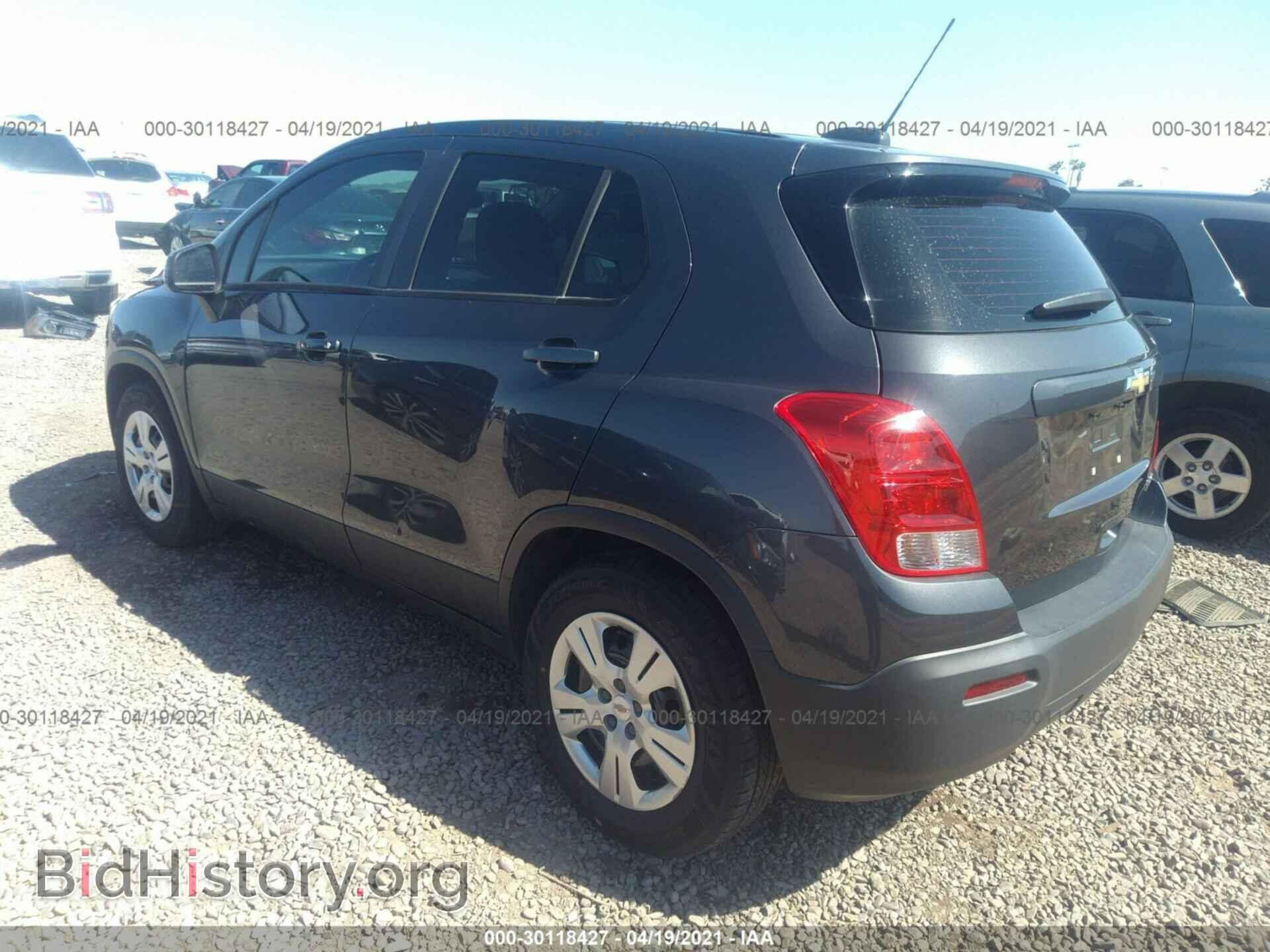 2016 CHEVROLET TRAX - VIN: 3GNCJKSB8GL204585 - Фото 3