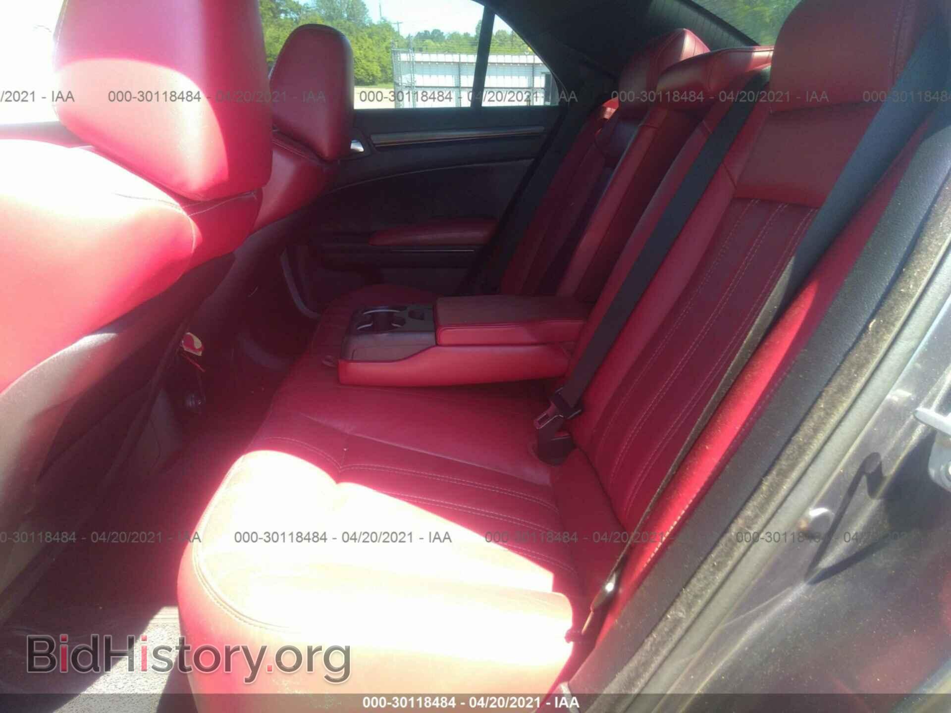 2013 CHRYSLER 300 - VIN: 2C3CCABG4DH743366 - Фото 8