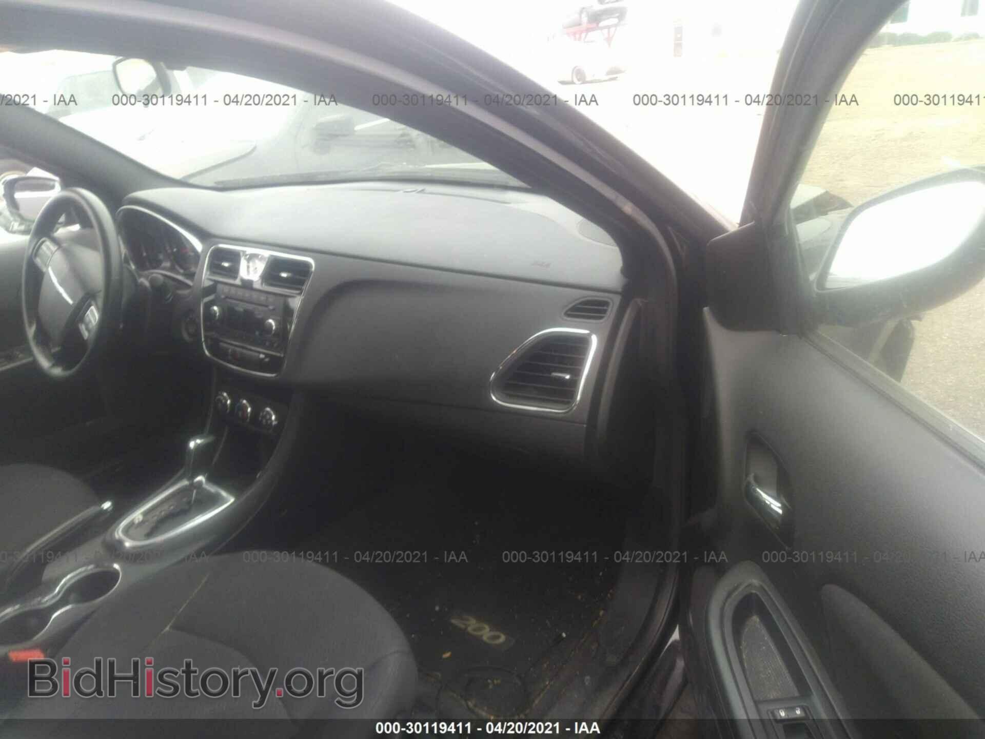 2014 CHRYSLER 200 - VIN: 1C3CCBAB6EN209662 - Фото 5