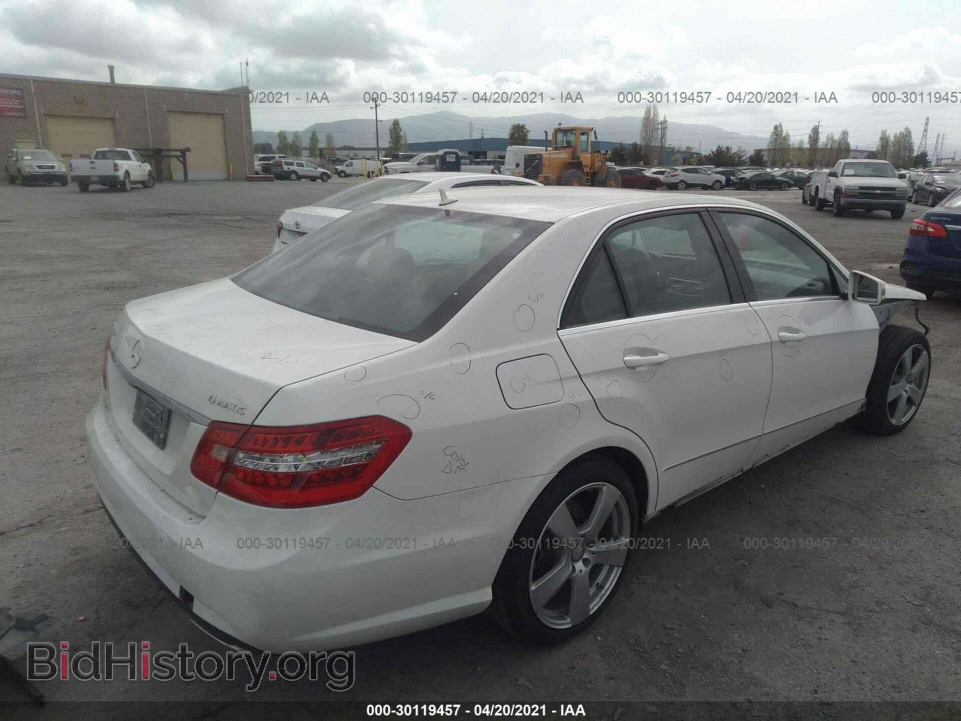 2010 MERCEDES-BENZ E-CLASS - VIN: WDDHF8HB2AA098617 - Фото 4