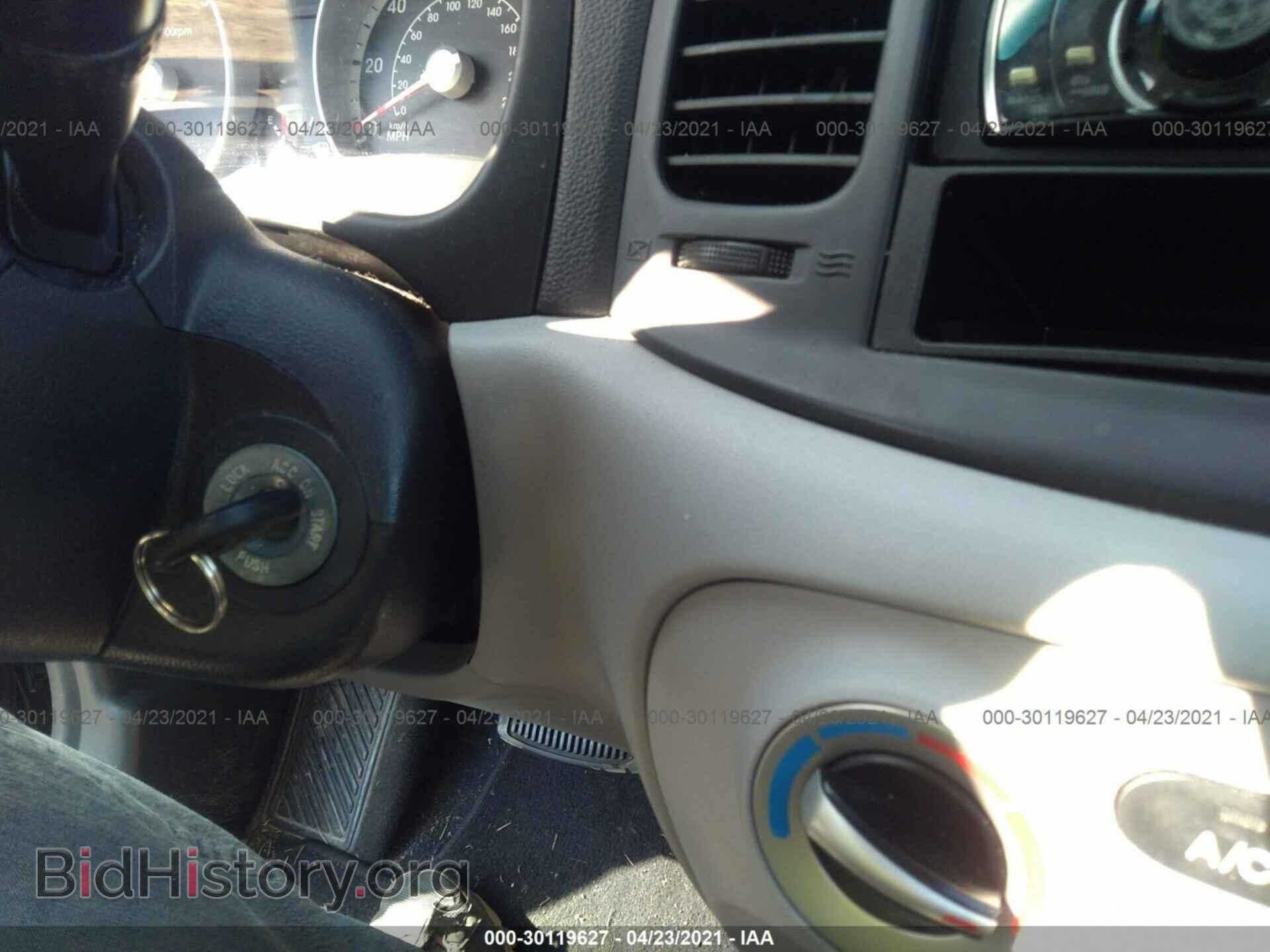 2009 HYUNDAI ACCENT - VIN: KMHCM46C19U311061 - Фото 11