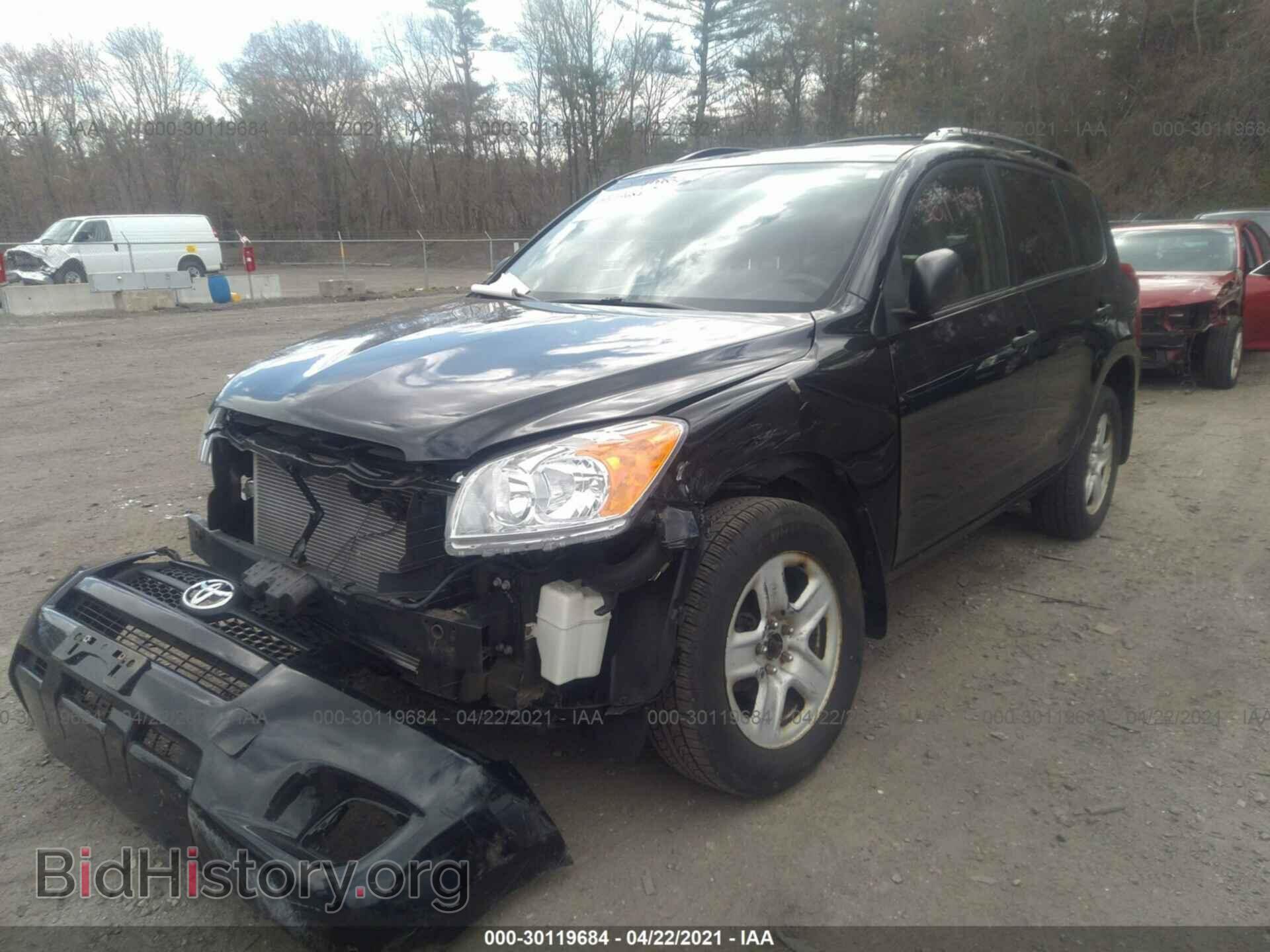 2011 TOYOTA RAV4 - VIN: 2T3BF4DV0BW109304 - Фото 2