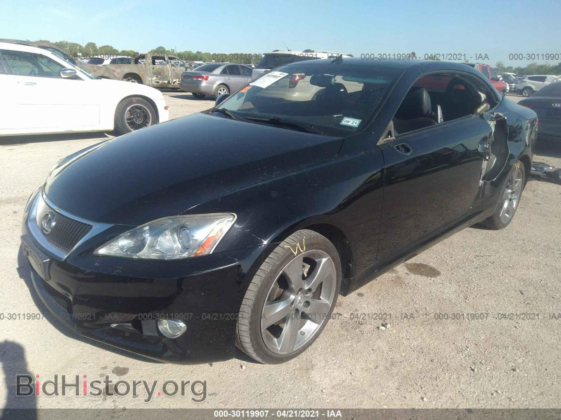2010 LEXUS IS 250C - VIN: JTHFF2C26A2505479 - Фото 2