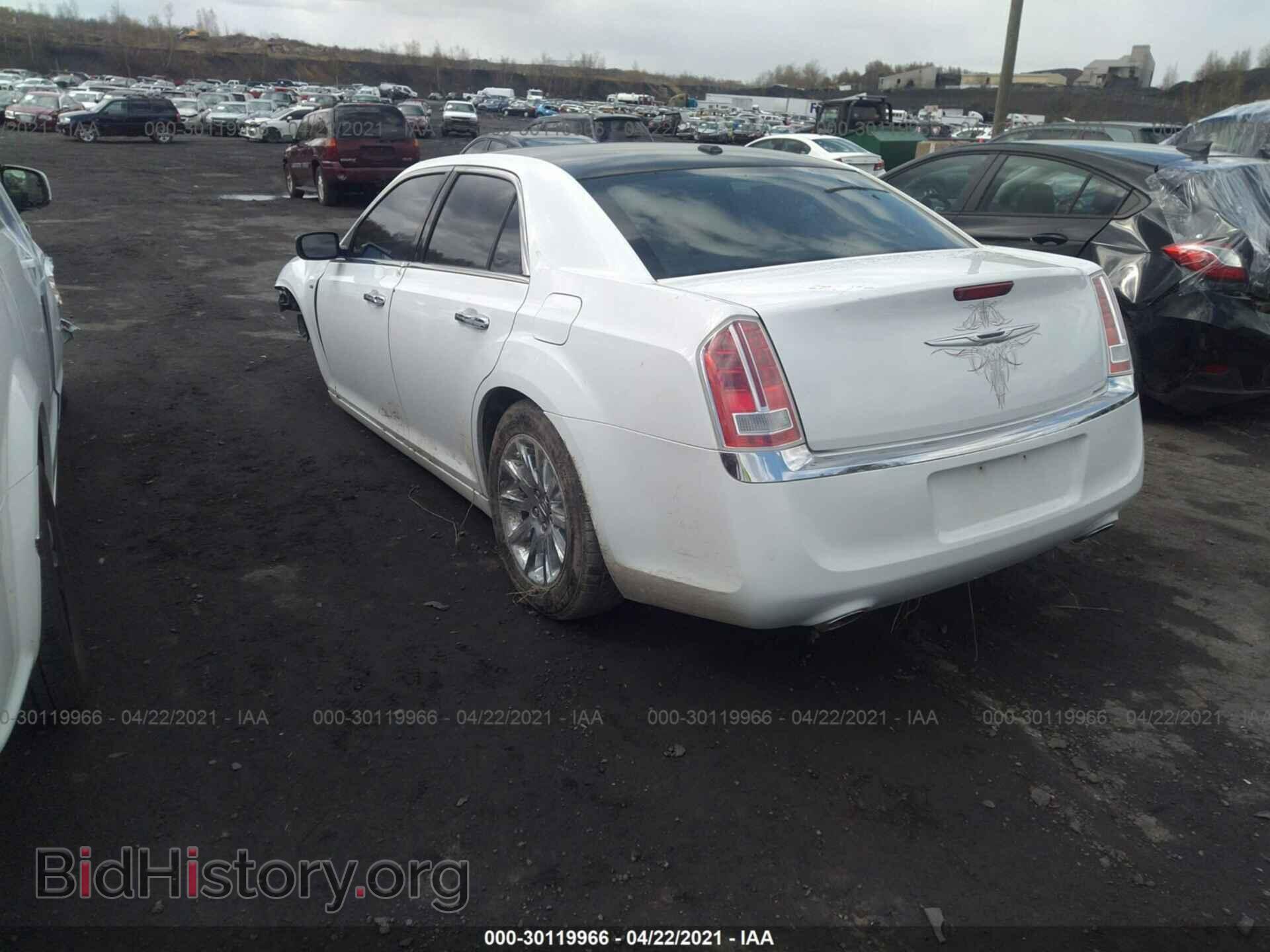 2012 CHRYSLER 300 - VIN: 2C3CCAET2CH308269 - Photo 3