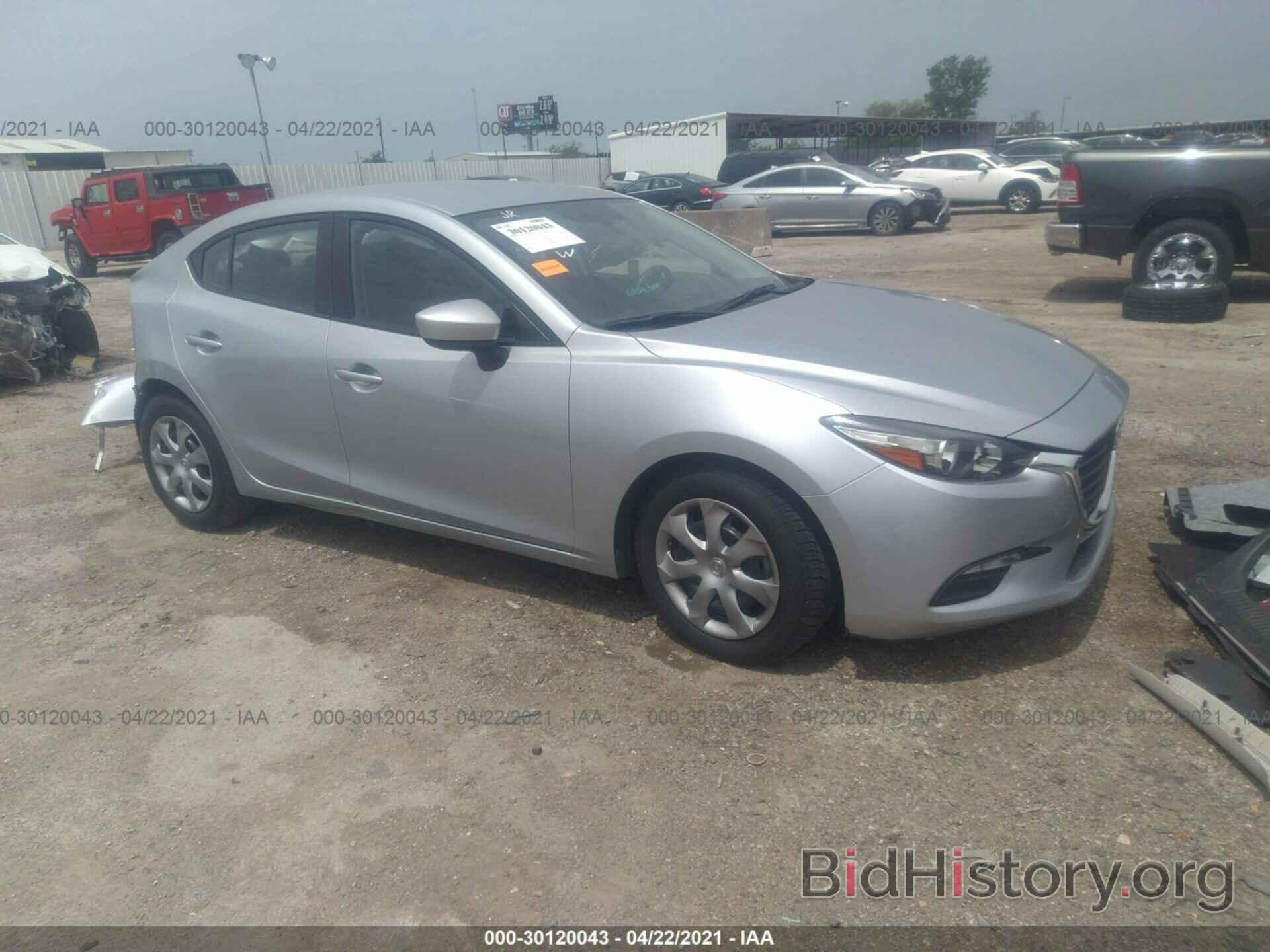 Photo JM1BN1U7XH1143499 - MAZDA MAZDA3 4-DOOR 2017