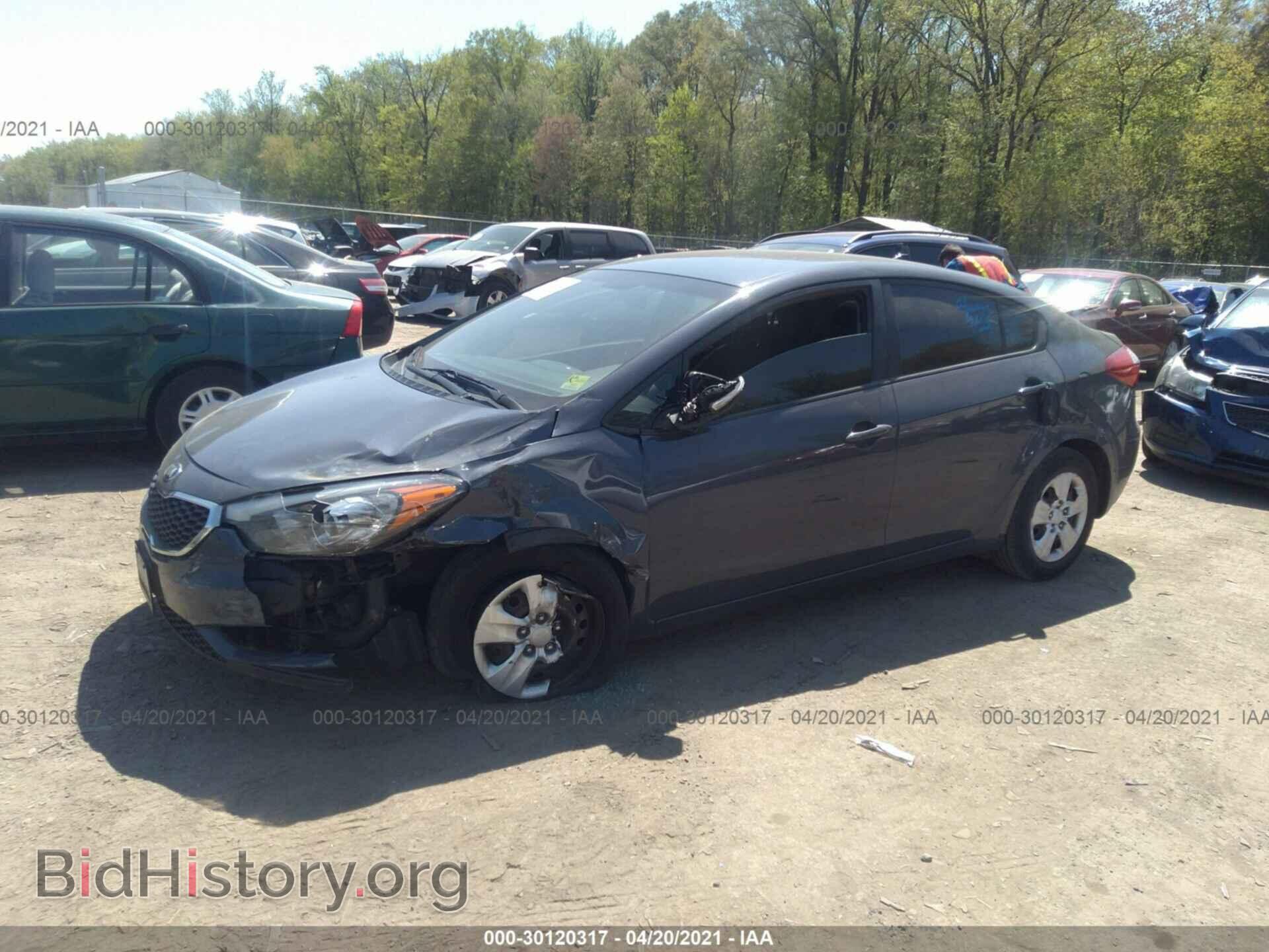 2016 Kia FORTE (VIN KNAFX4A64G5541501) — фото 2 из 10