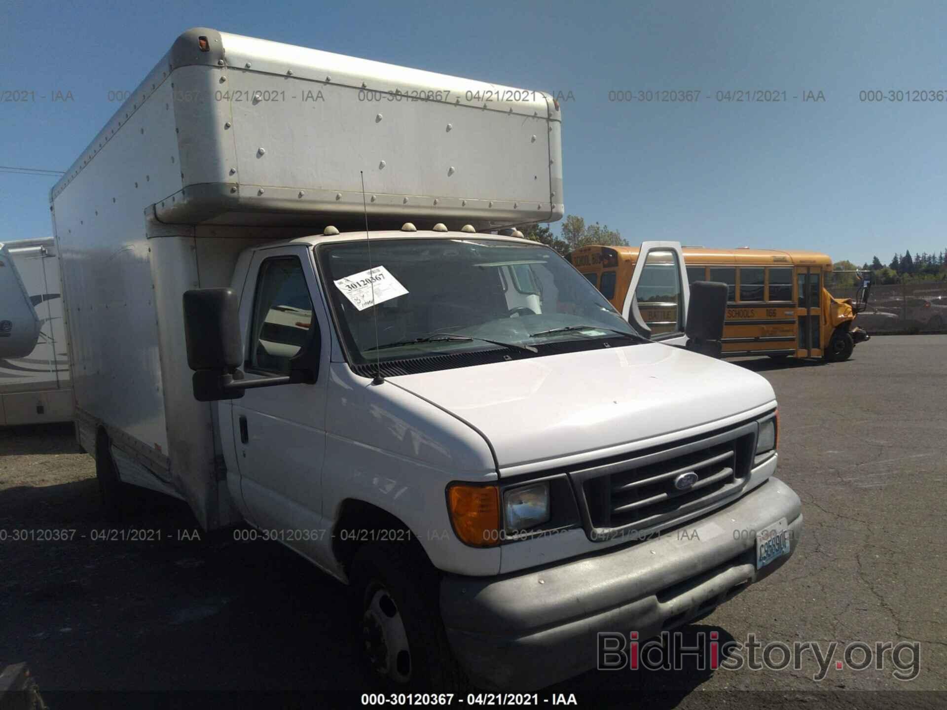 Photo 1FDXE45S16DB26902 - FORD ECONOLINE COMMERCIAL 2006