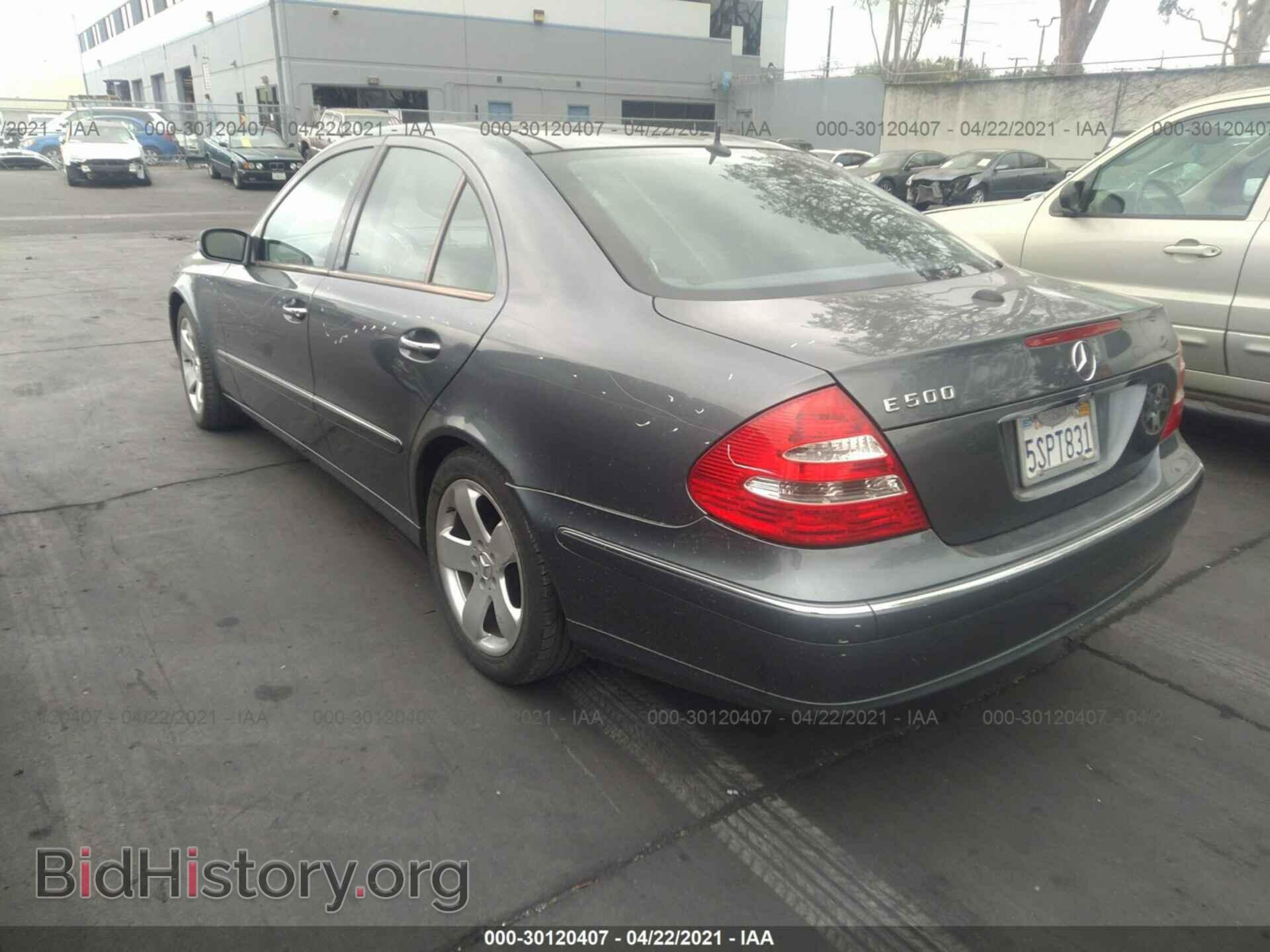 2006 MERCEDES-BENZ E-CLASS - VIN: WDBUF70J36A872076 - Фото 3