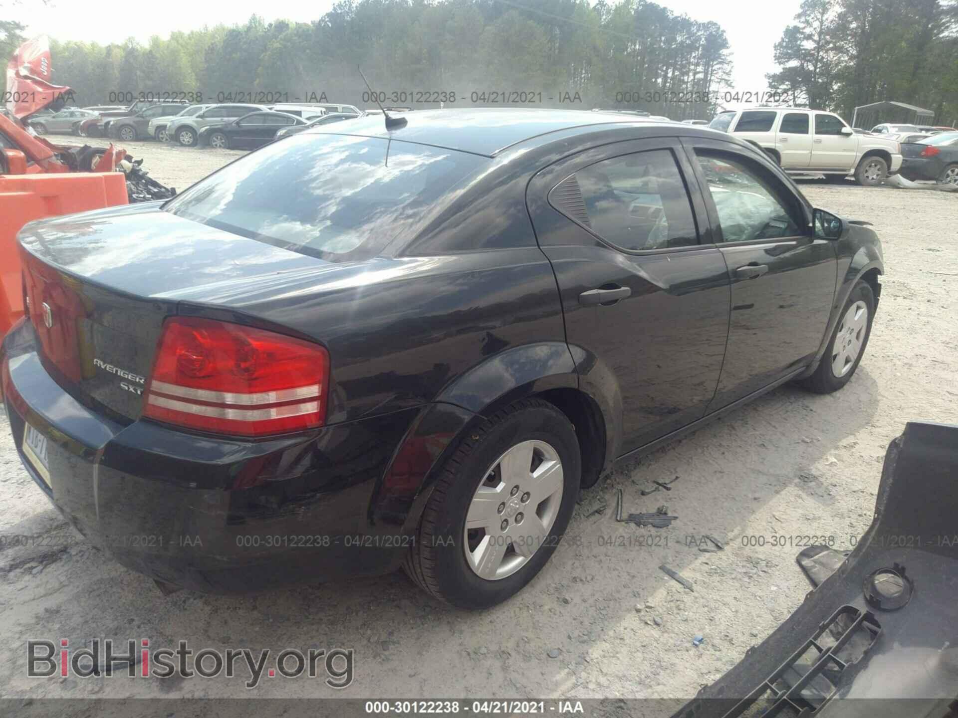 2010 DODGE AVENGER - VIN: 1B3CC4FB4AN110298 - Photo 4