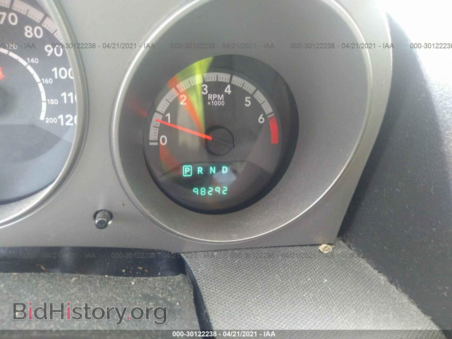 2010 DODGE AVENGER - VIN: 1B3CC4FB4AN110298 - Photo 7