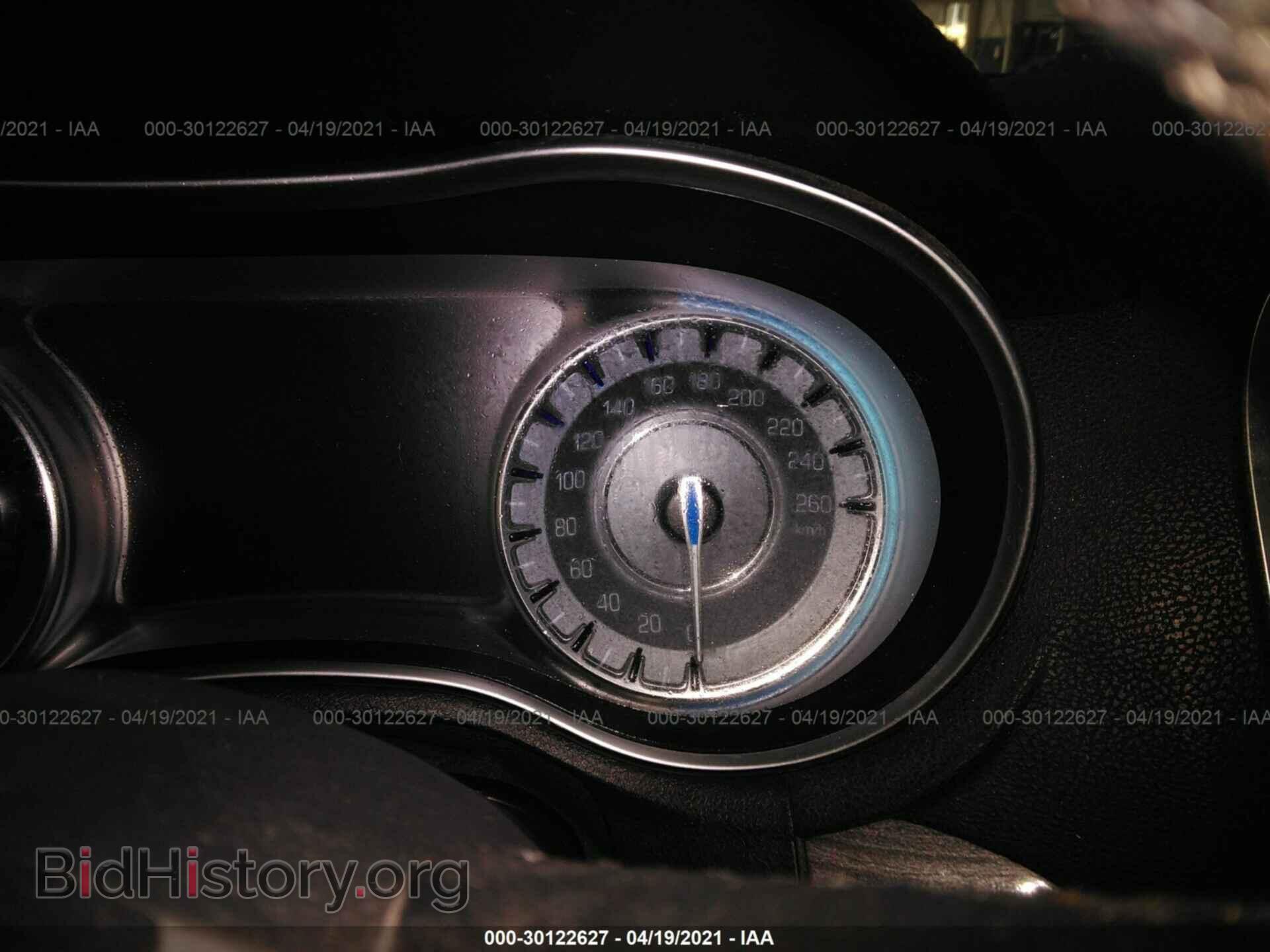 2017 CHRYSLER 300 - VIN: 2C3CCARG9HH535852 - Фото 7