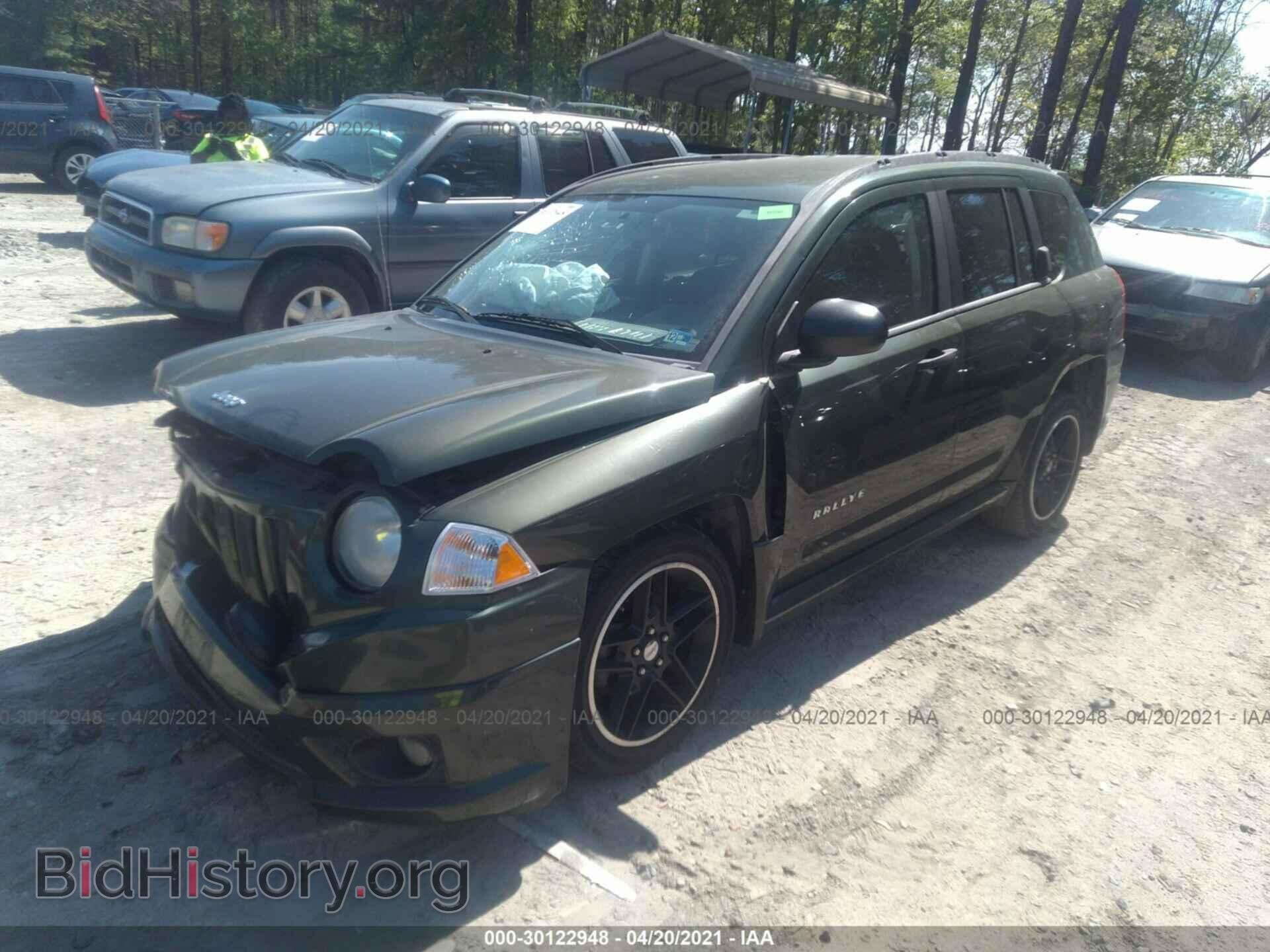 2009 JEEP COMPASS - VIN: 1J4FT47B69D114584 - Фото 2