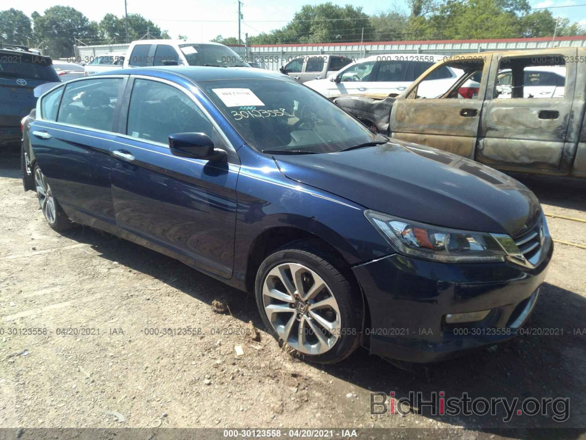 Photo 1HGCR2F59EA100568 - HONDA ACCORD SEDAN 2014