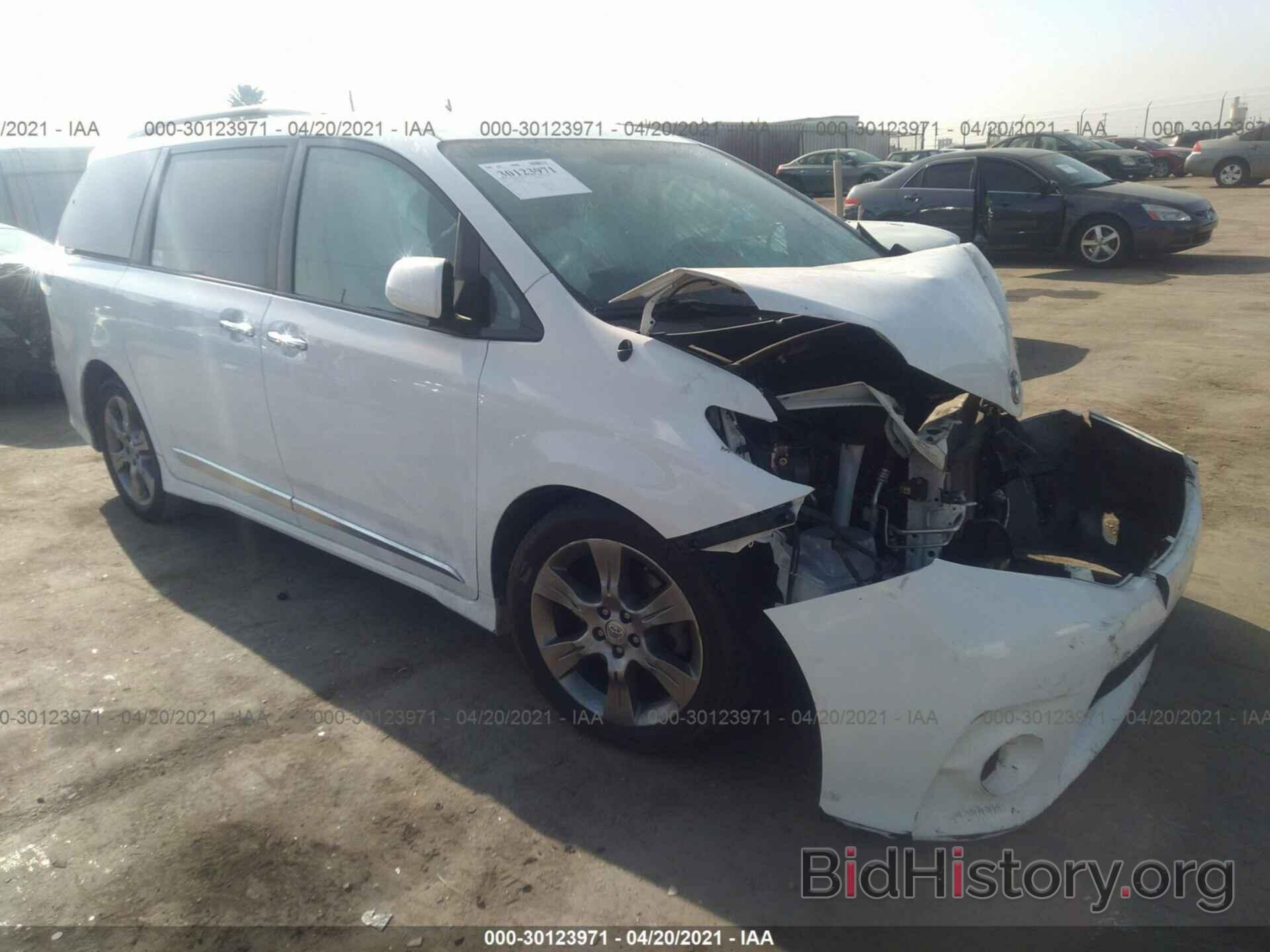 Photo 5TDXK3DC3DS393817 - TOYOTA SIENNA 2013