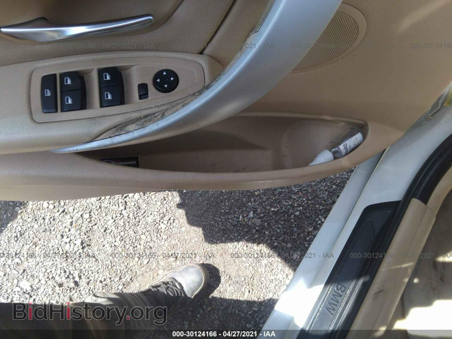 2012 BMW 3 SERIES - VIN: WBA3A5C5XCF257583 - Фото 2