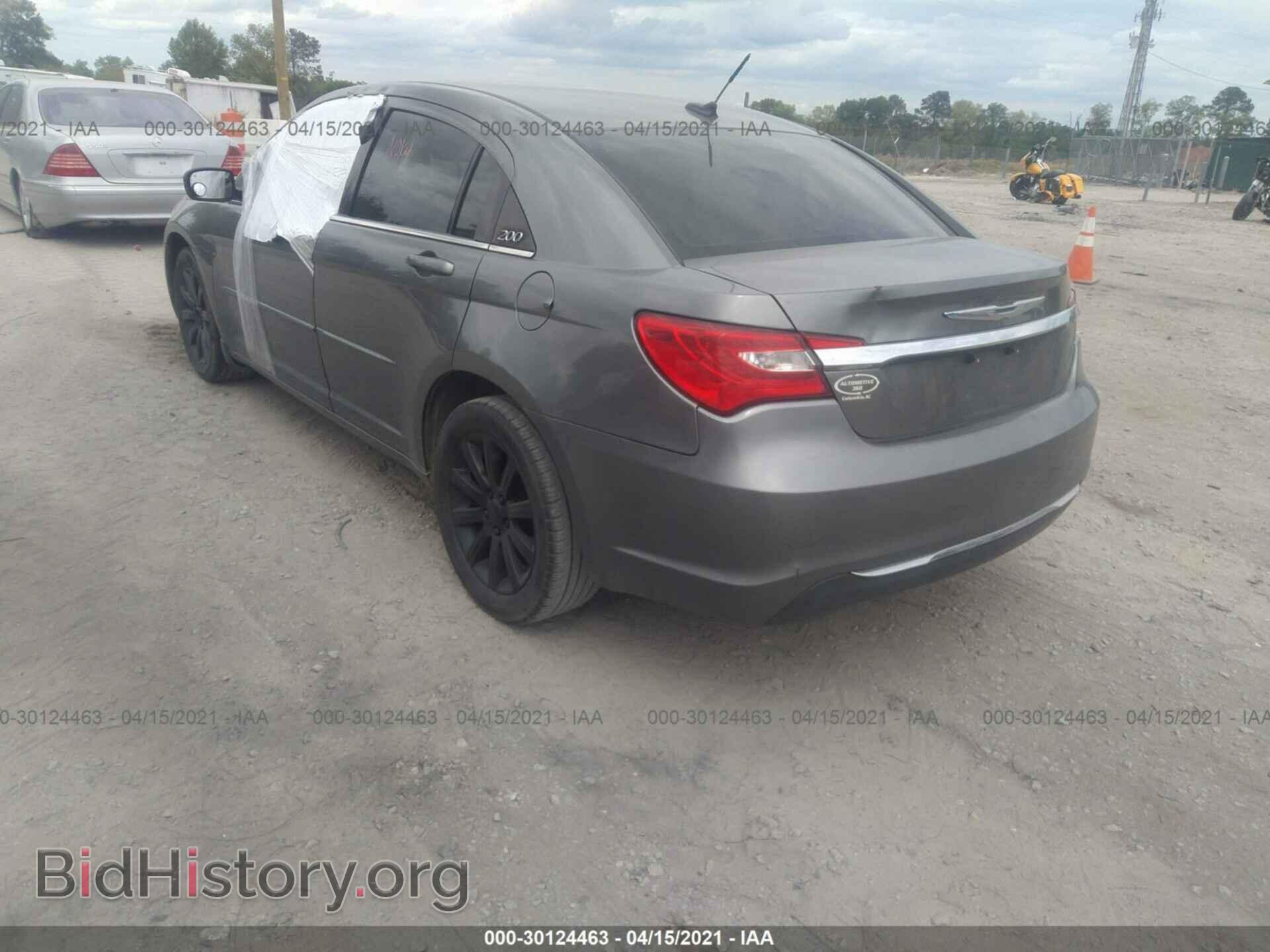 2013 CHRYSLER 200 - VIN: 1C3CCBBBXDN557980 - Photo 3