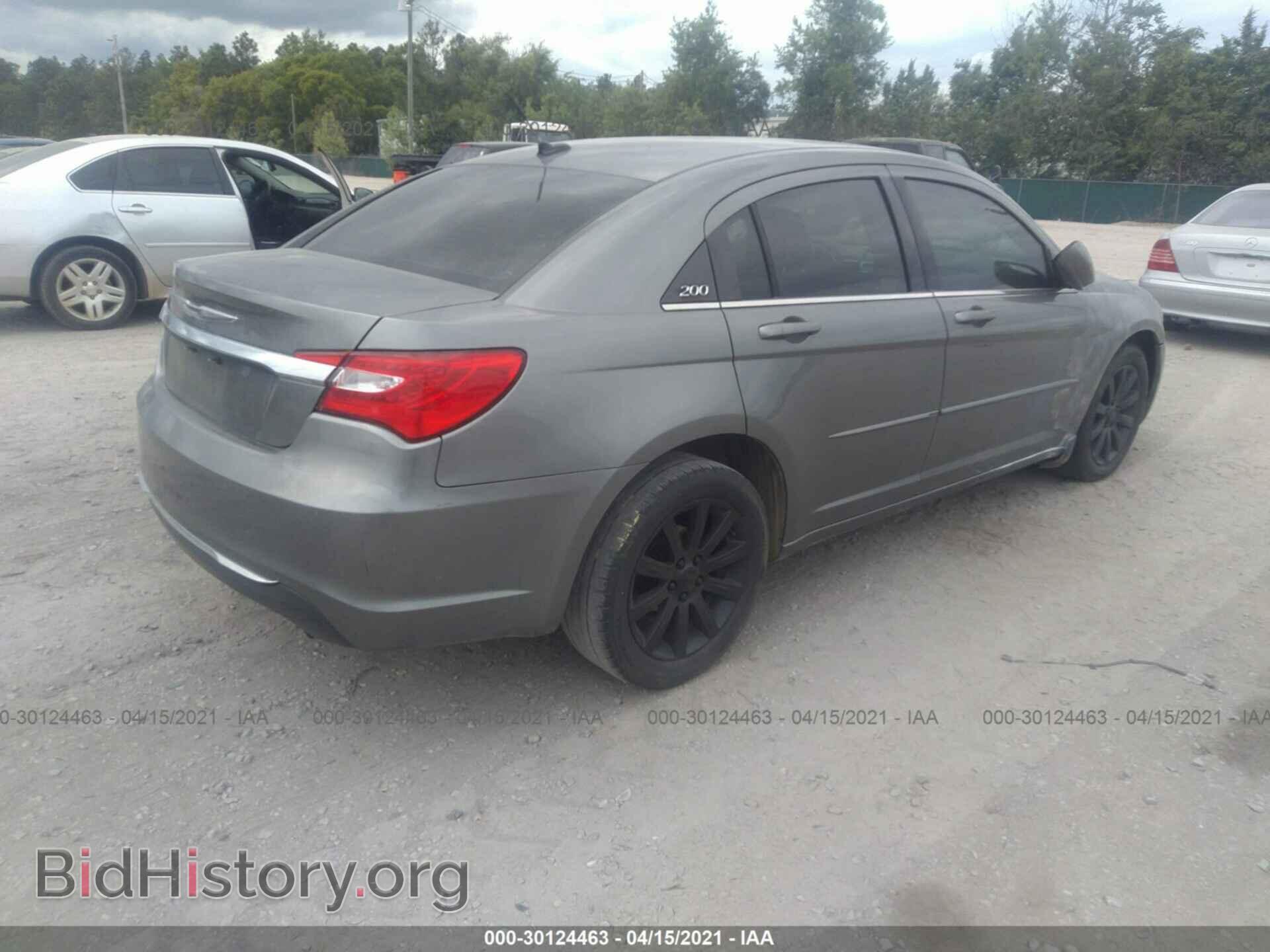 2013 CHRYSLER 200 - VIN: 1C3CCBBBXDN557980 - Photo 4