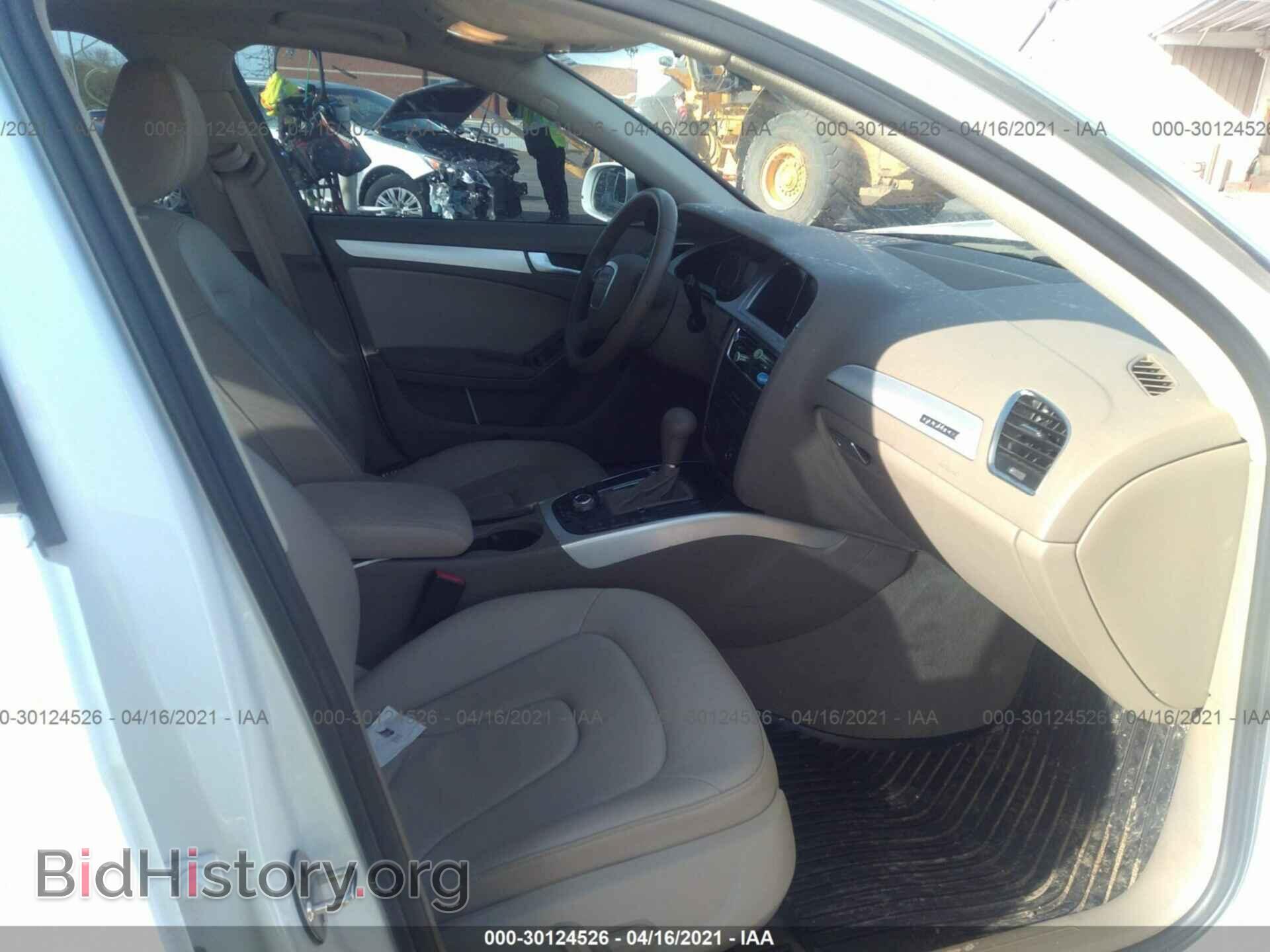 2011 AUDI A4 - VIN: WAUFFAFL0BN018047 - Фото 5