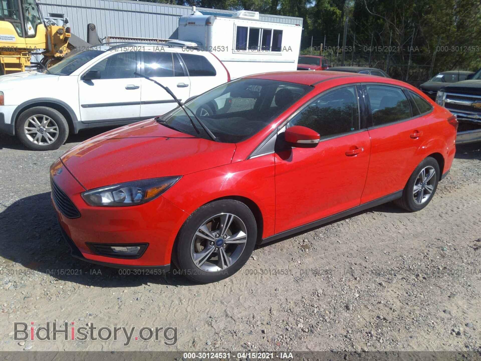 2017 FORD FOCUS - VIN: 1FADP3FE0HL262621 - Фото 2