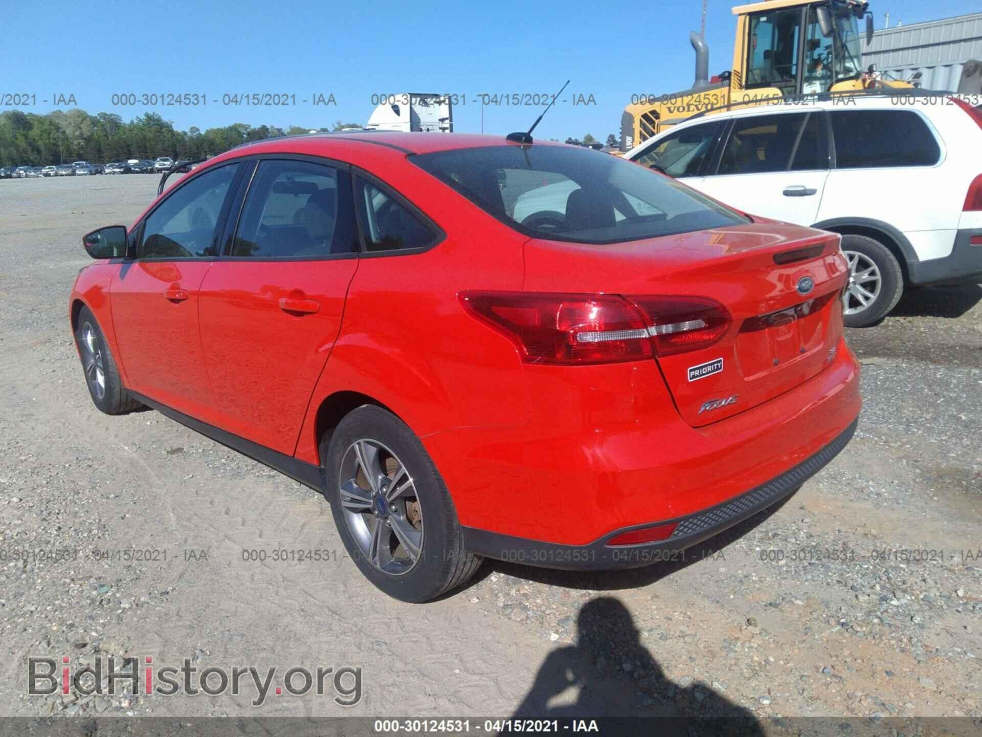 2017 FORD FOCUS - VIN: 1FADP3FE0HL262621 - Фото 3
