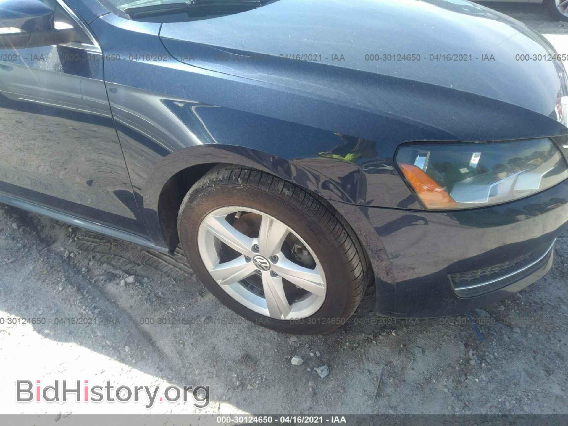 2012 VOLKSWAGEN PASSAT - VIN: 1VWBP7A32CC081976 - Фото 6