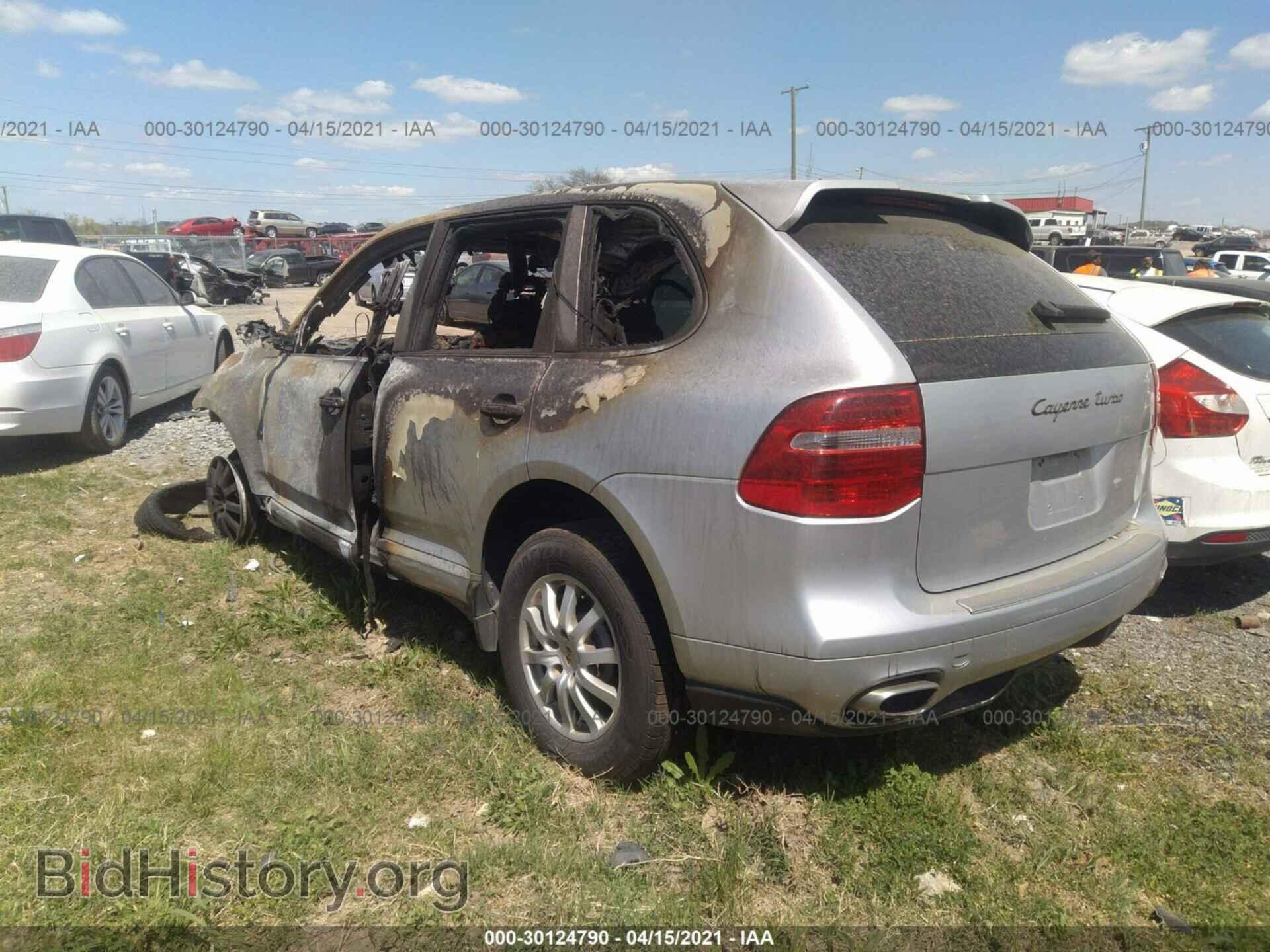 2010 PORSCHE CAYENNE - VIN: WP1AA2AP4ALA07749 - Photo 3