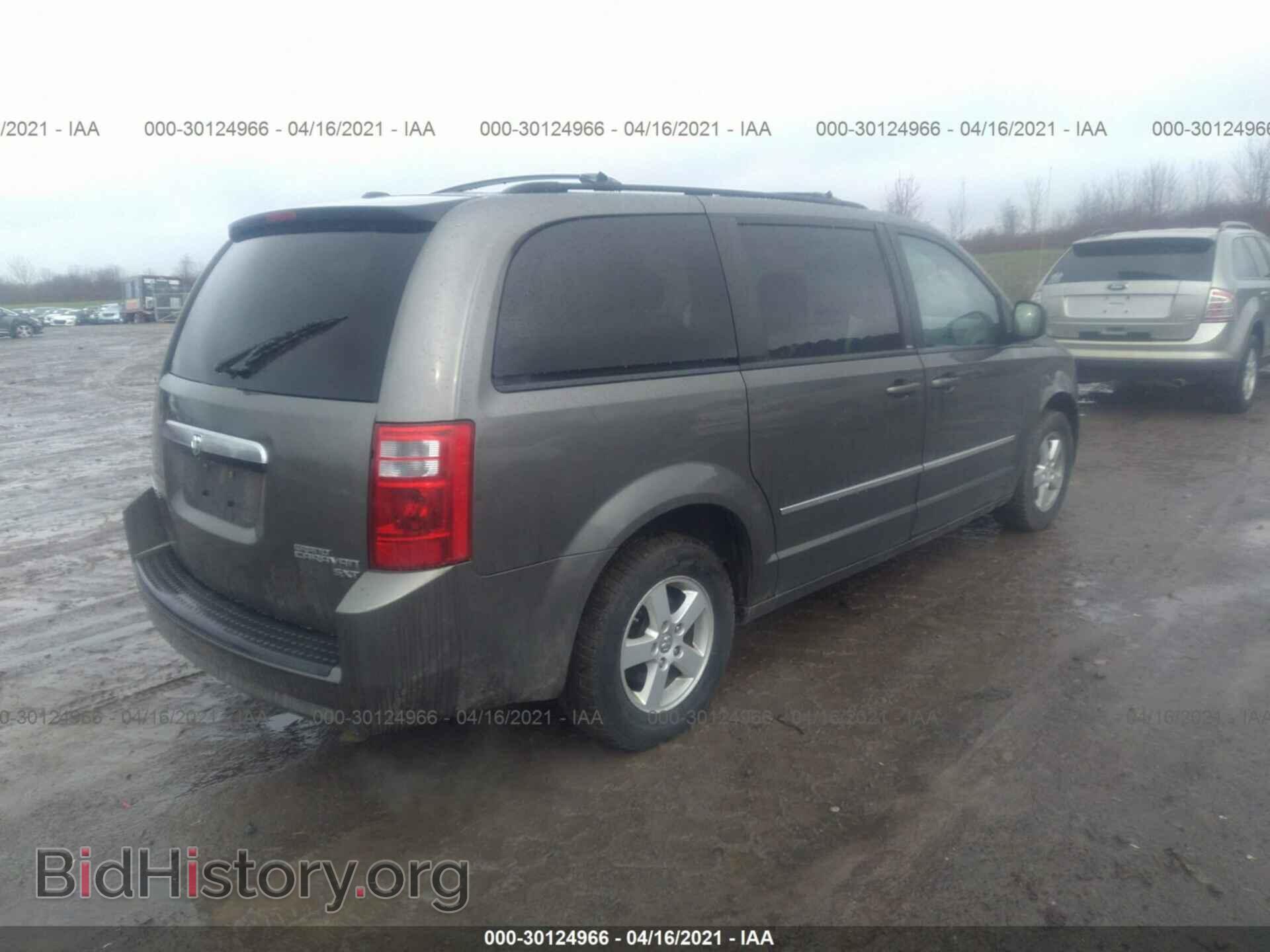2010 DODGE GRAND CARAVAN - VIN: 2D4RN5D12AR412410 - Фото 4