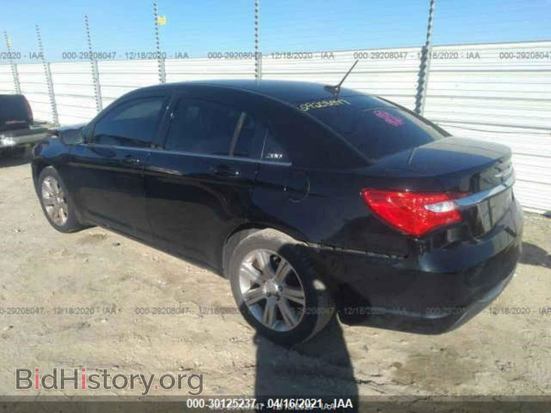 2013 CHRYSLER 200 - VIN: 1C3CCBBB9DN597242 - Photo 3