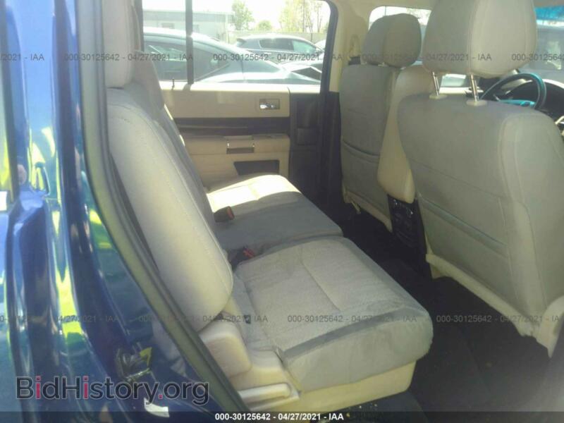 2013 Ford FLEX (VIN 2FMGK5C82DBD34943) — photo 8 of 11