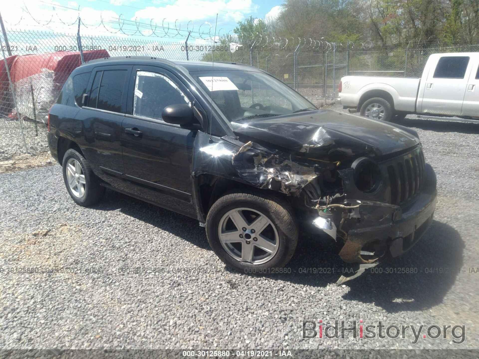 Photo 1J4NT4FB4AD593993 - JEEP COMPASS 2010