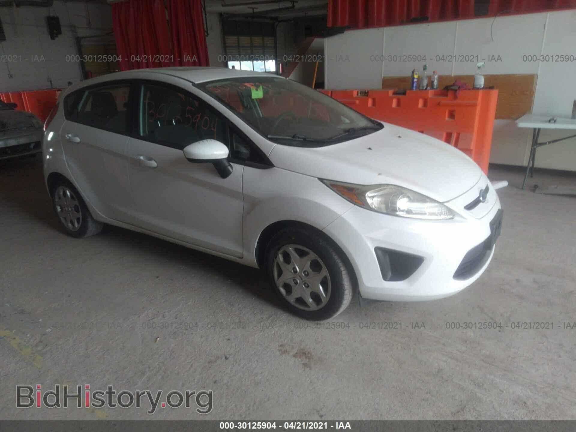 Фотография 3FADP4EJ9BM140379 - FORD FIESTA 2011