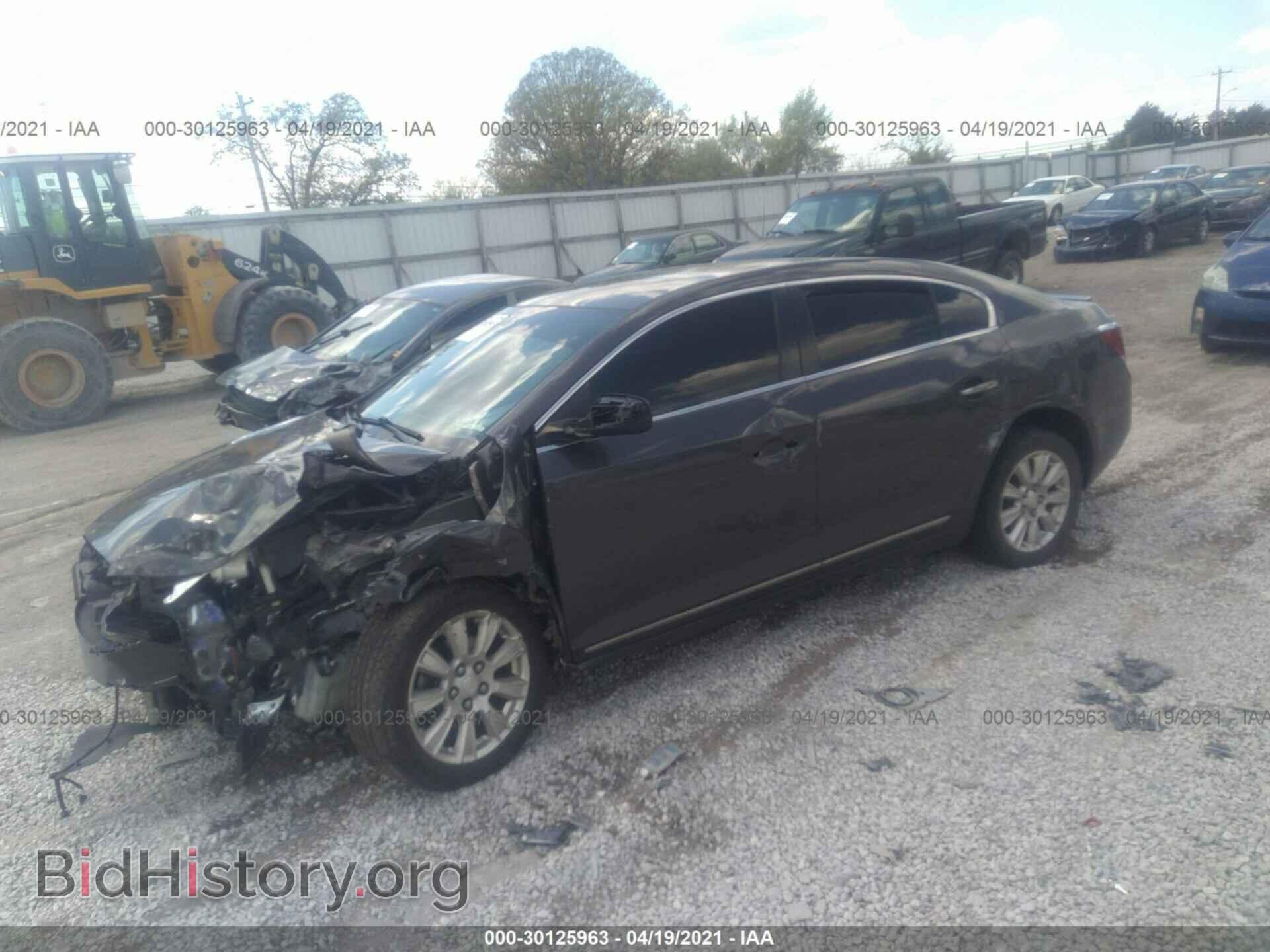 2013 BUICK LACROSSE - VIN: 1G4GA5ER7DF134325 - Фото 2