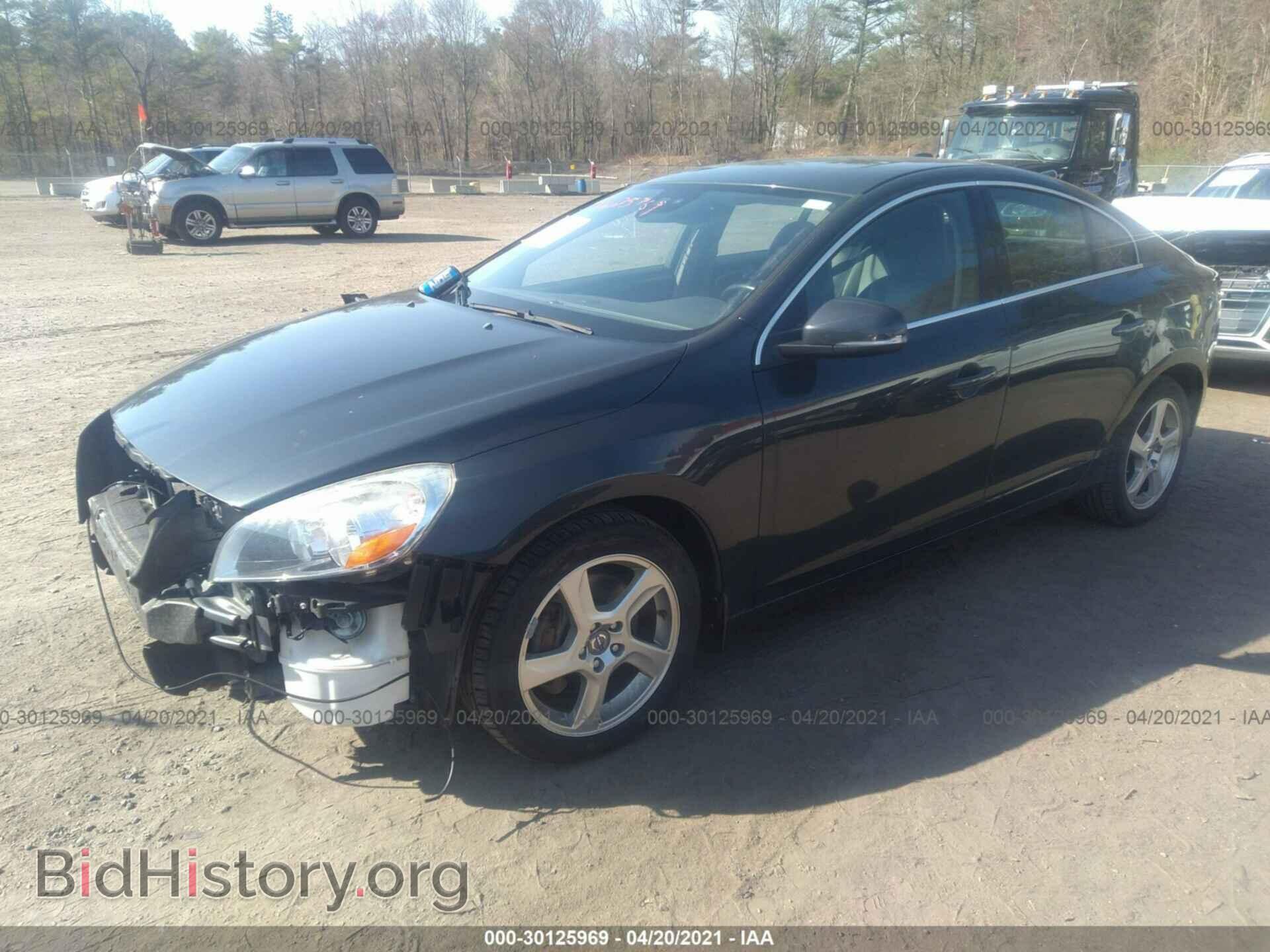 2012 VOLVO S60 - VIN: YV1622FS8C2119961 - Фото 2
