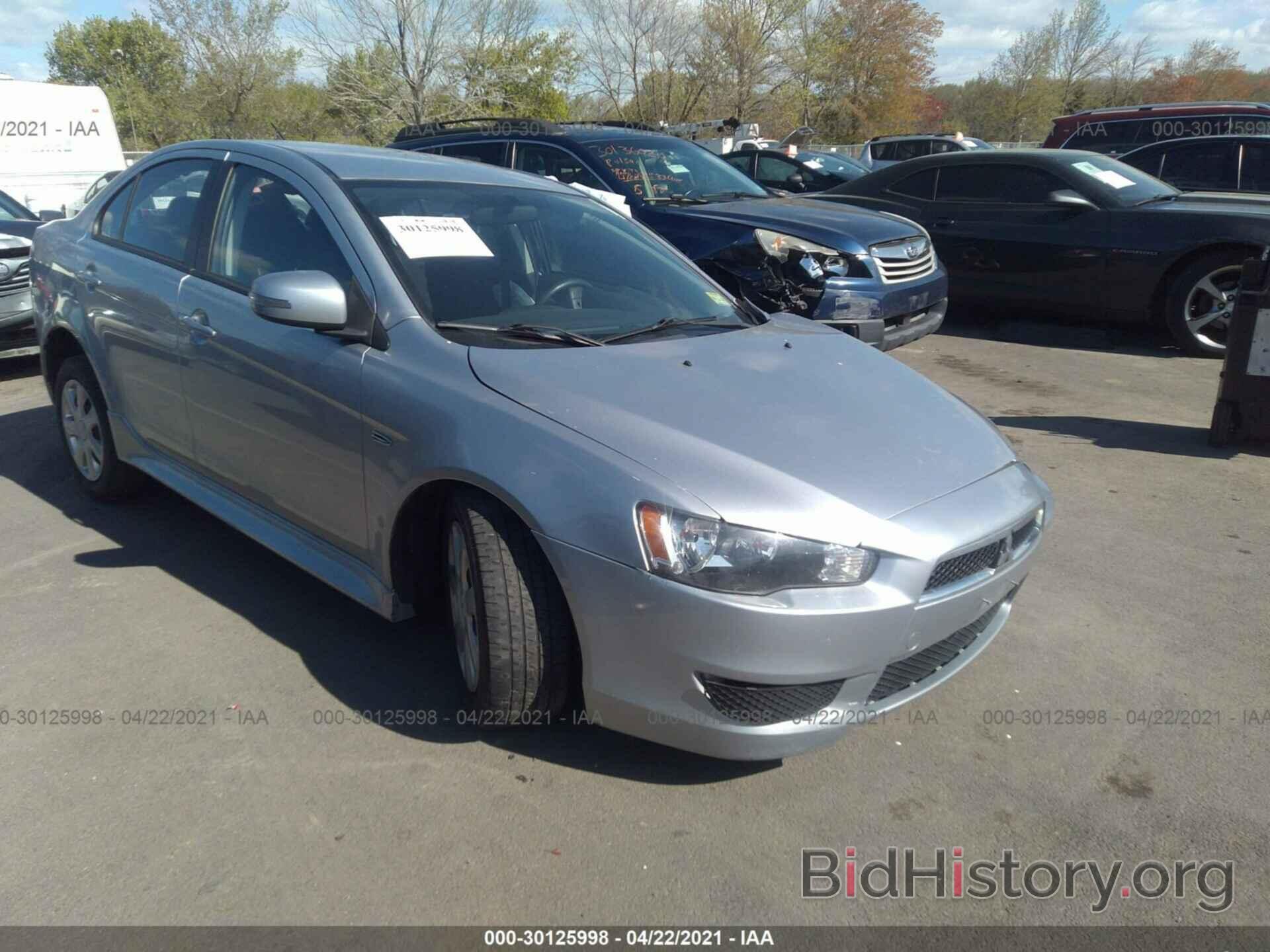 Photo JA32U2FU7FU005814 - MITSUBISHI LANCER 2015